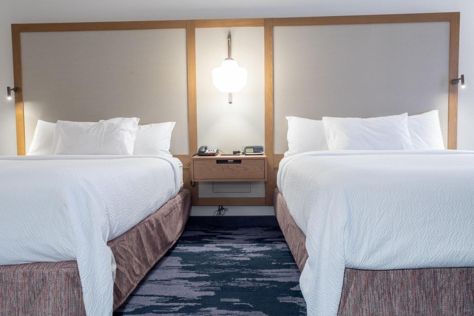 Fairfield Inn & Suites Denton photo 8