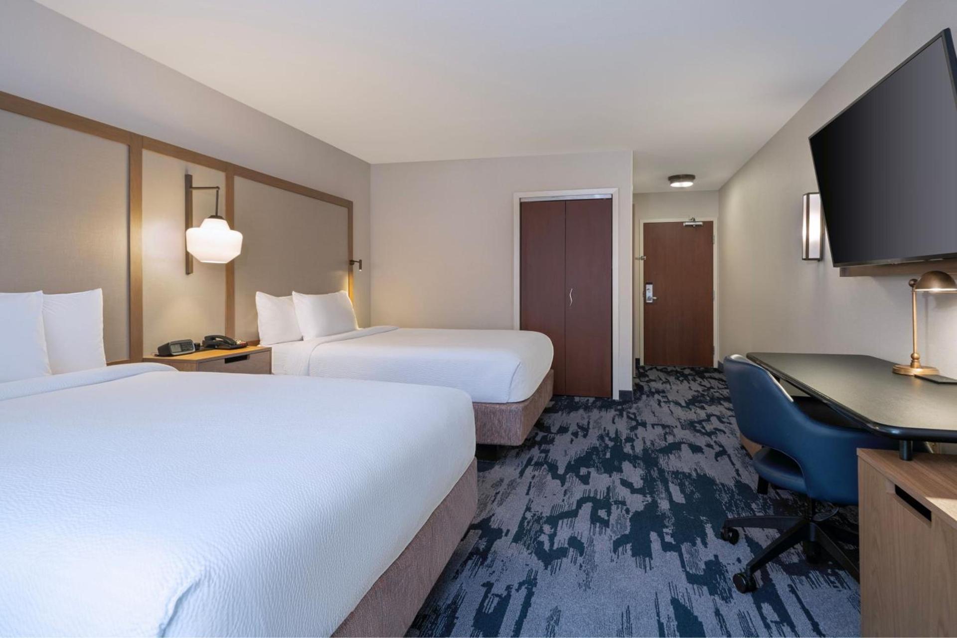 Fairfield Inn & Suites Denton photo 4