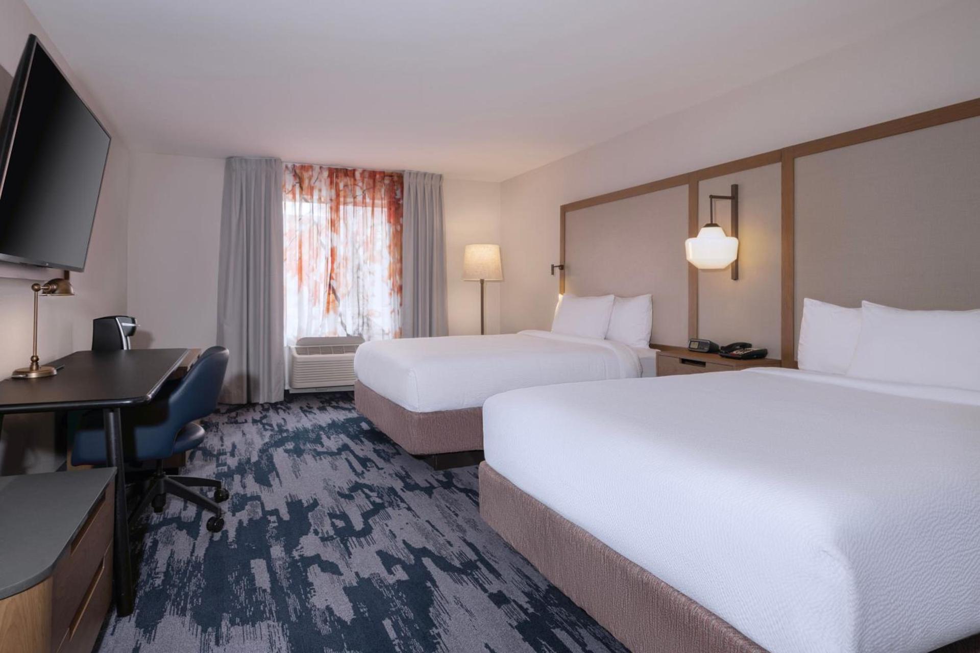 Fairfield Inn & Suites Denton photo 5