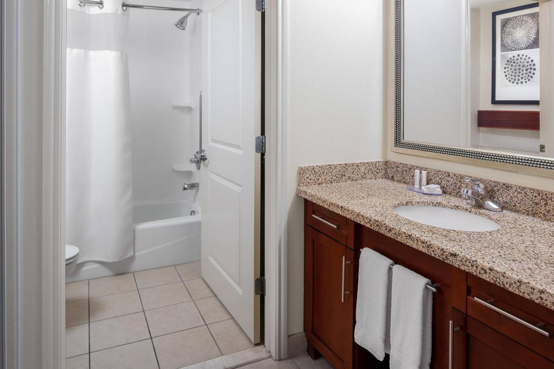 Residence Inn by Marriott Houston Katy Mills photo 10