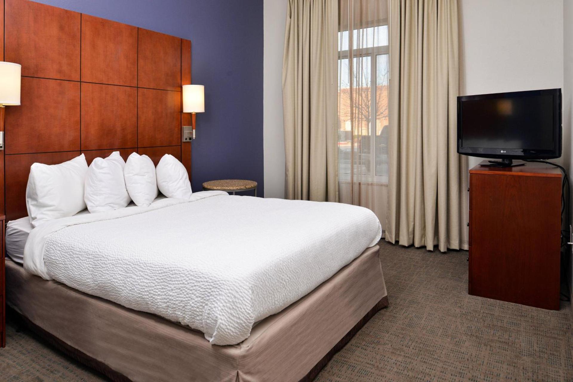 Residence Inn by Marriott Coralville photo 17