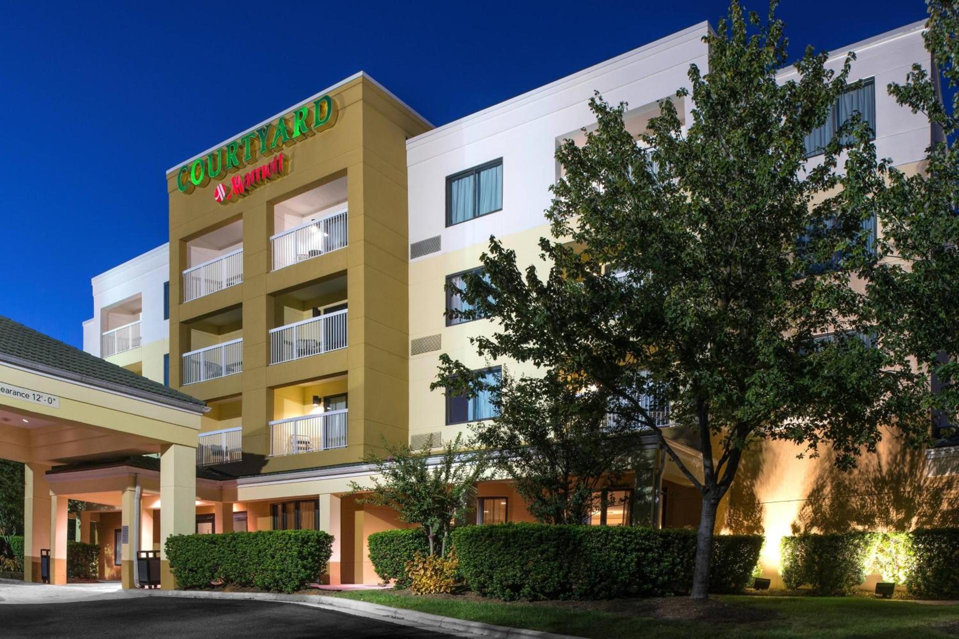 Courtyard by Marriott Charlotte Gastonia photo 2