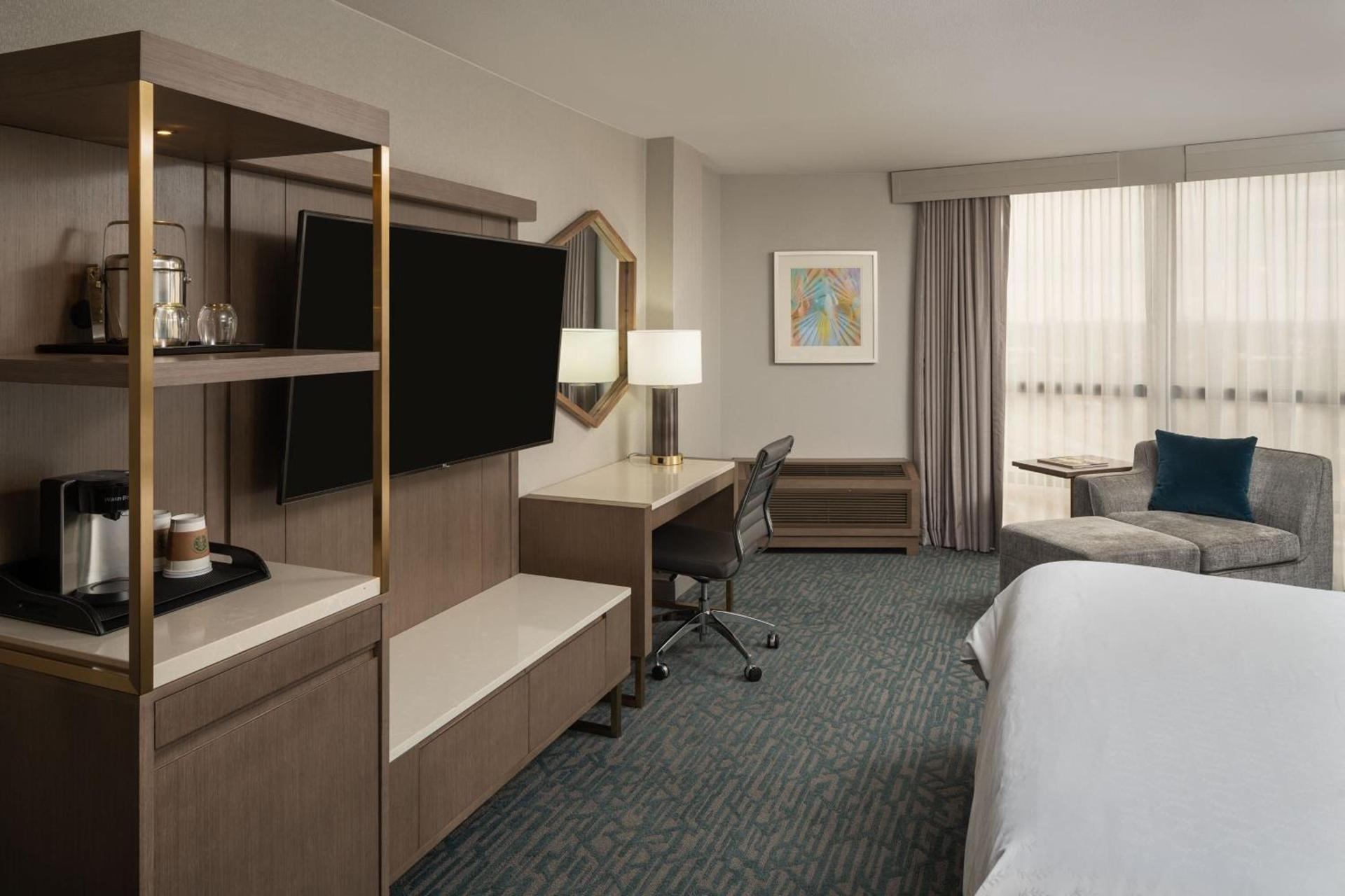 Sheraton Dallas Hotel by the Galleria photo 12