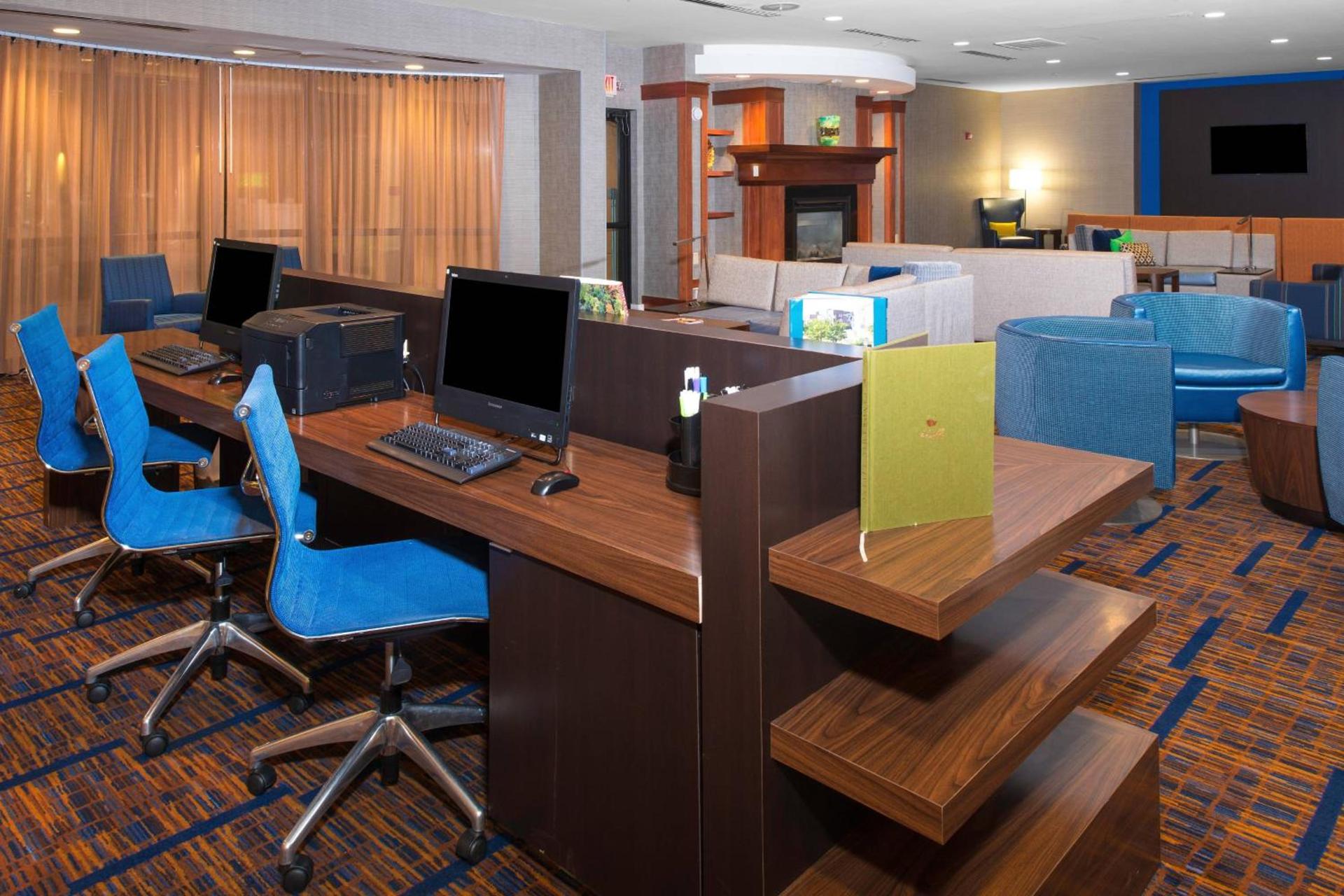 Courtyard by Marriott Charlotte Gastonia photo 16