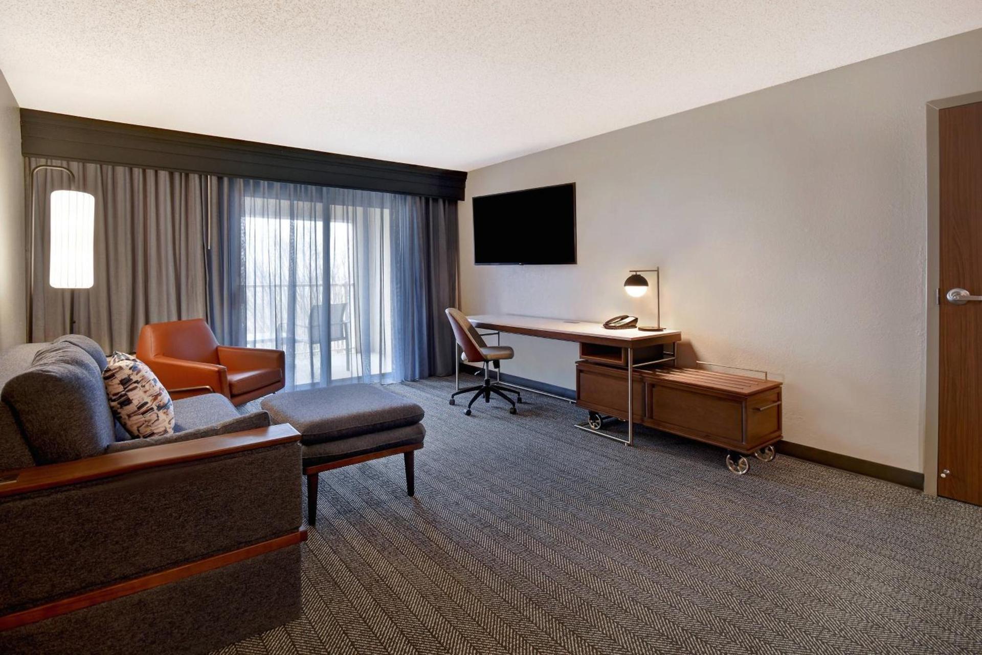 Courtyard by Marriott Cincinnati Airport photo 30