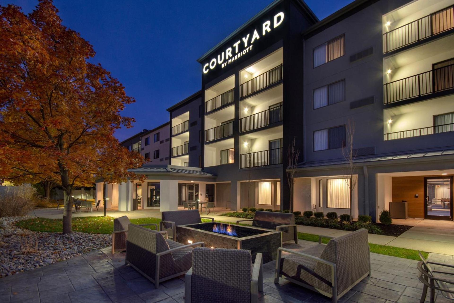 Courtyard by Marriott Cincinnati Airport photo 2