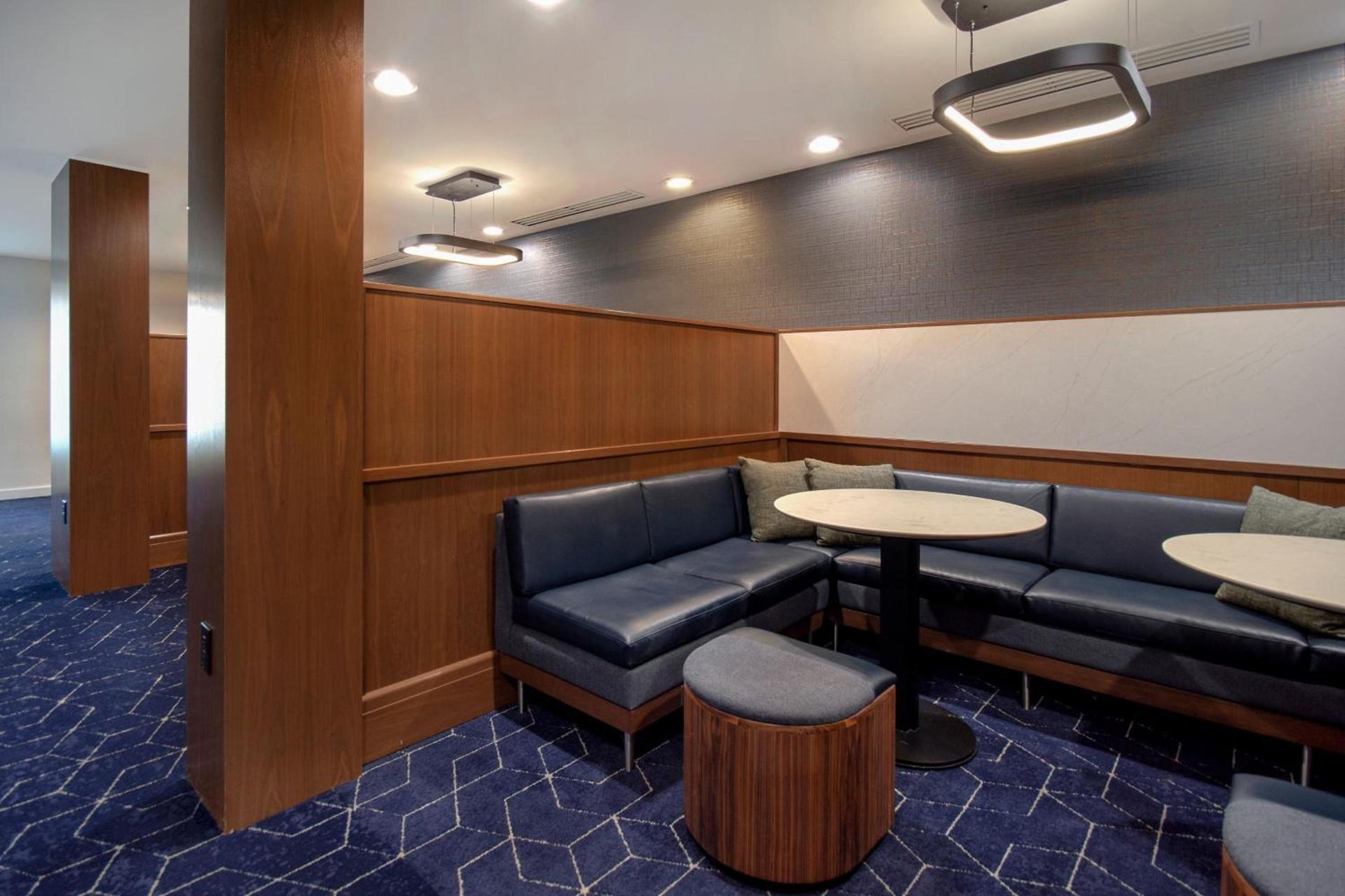 Courtyard by Marriott Cincinnati Airport photo 39