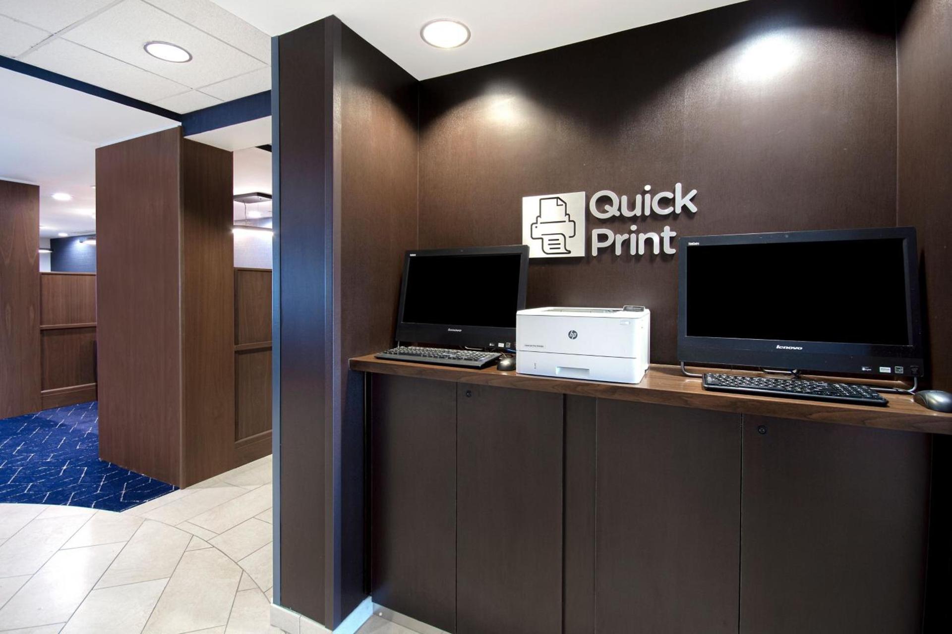 Courtyard by Marriott Cincinnati Airport photo 40