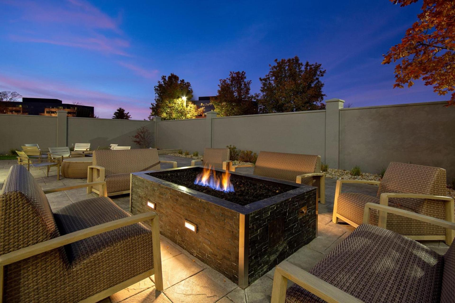 Courtyard by Marriott Cincinnati Airport photo 44