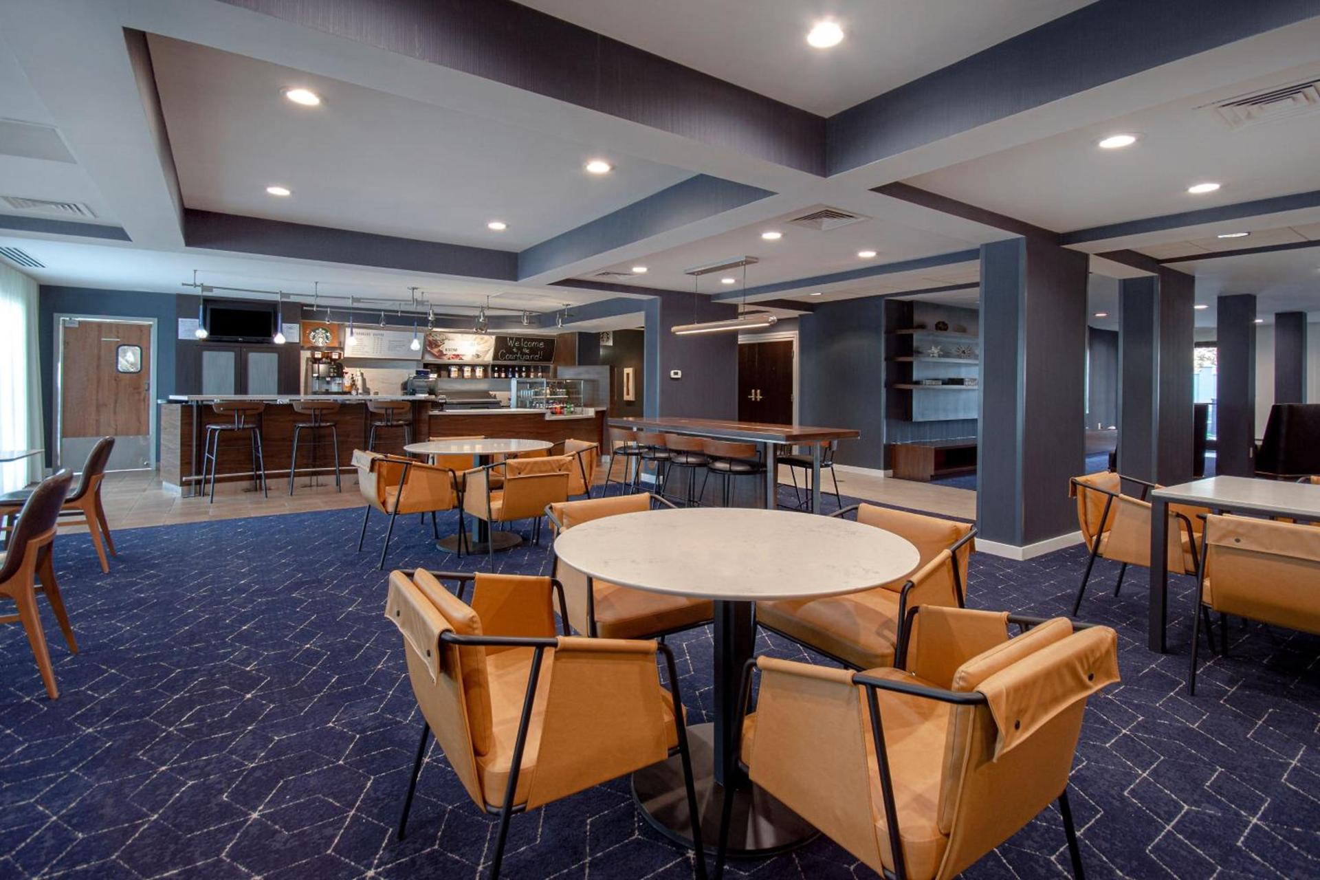Courtyard by Marriott Cincinnati Airport photo 46
