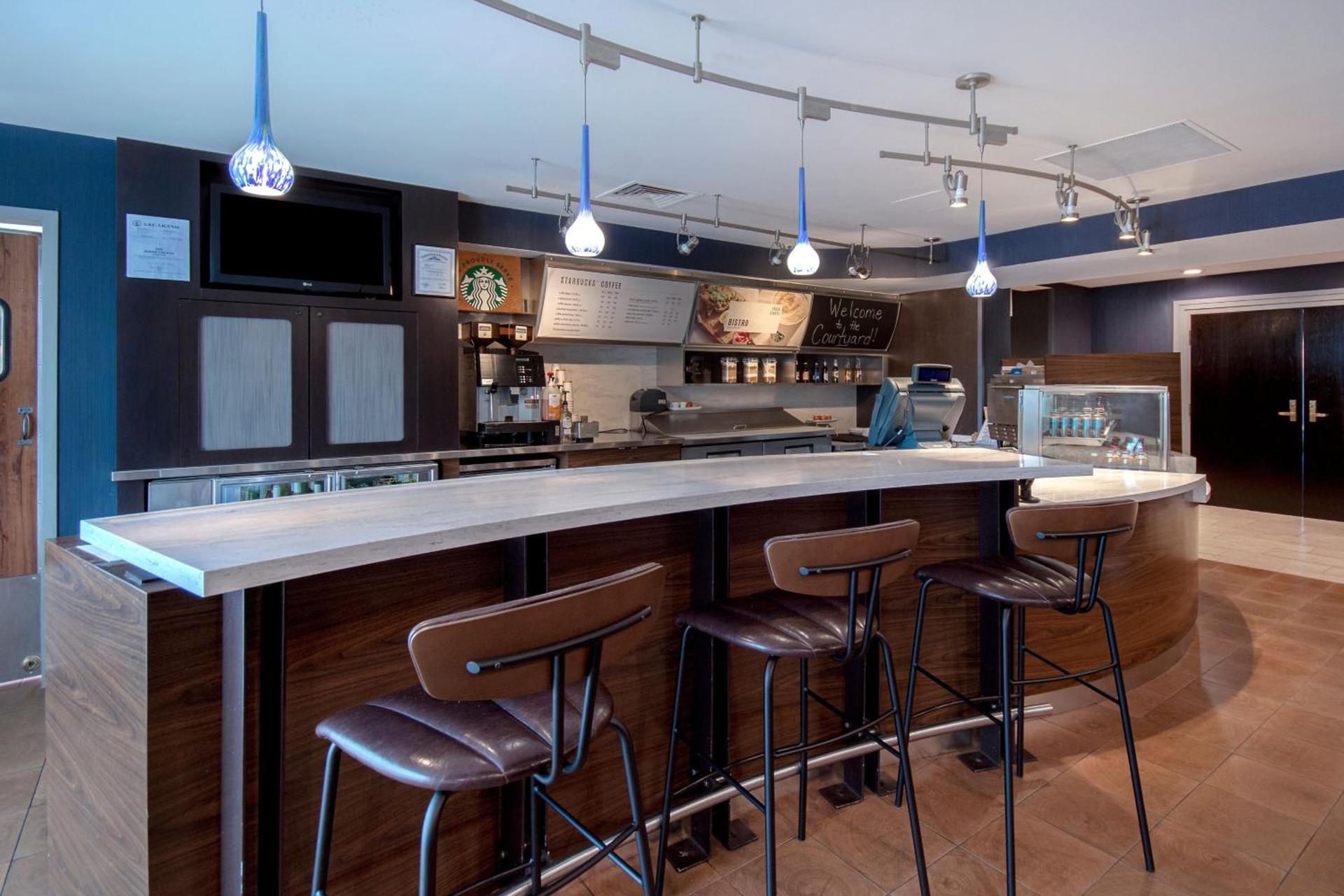 Courtyard by Marriott Cincinnati Airport photo 48