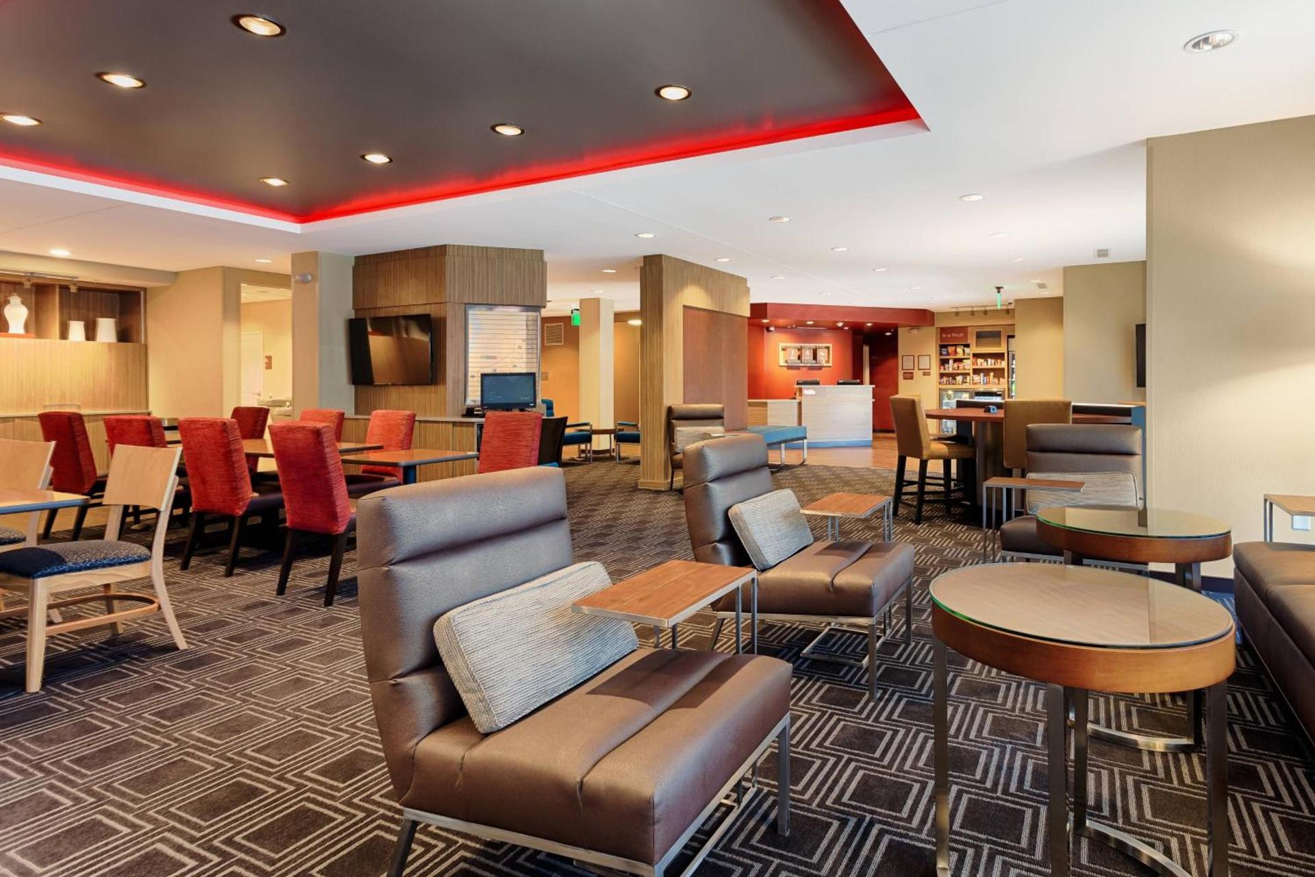 TownePlace Suites by Marriott Charleston Mt. Pleasant photo 3