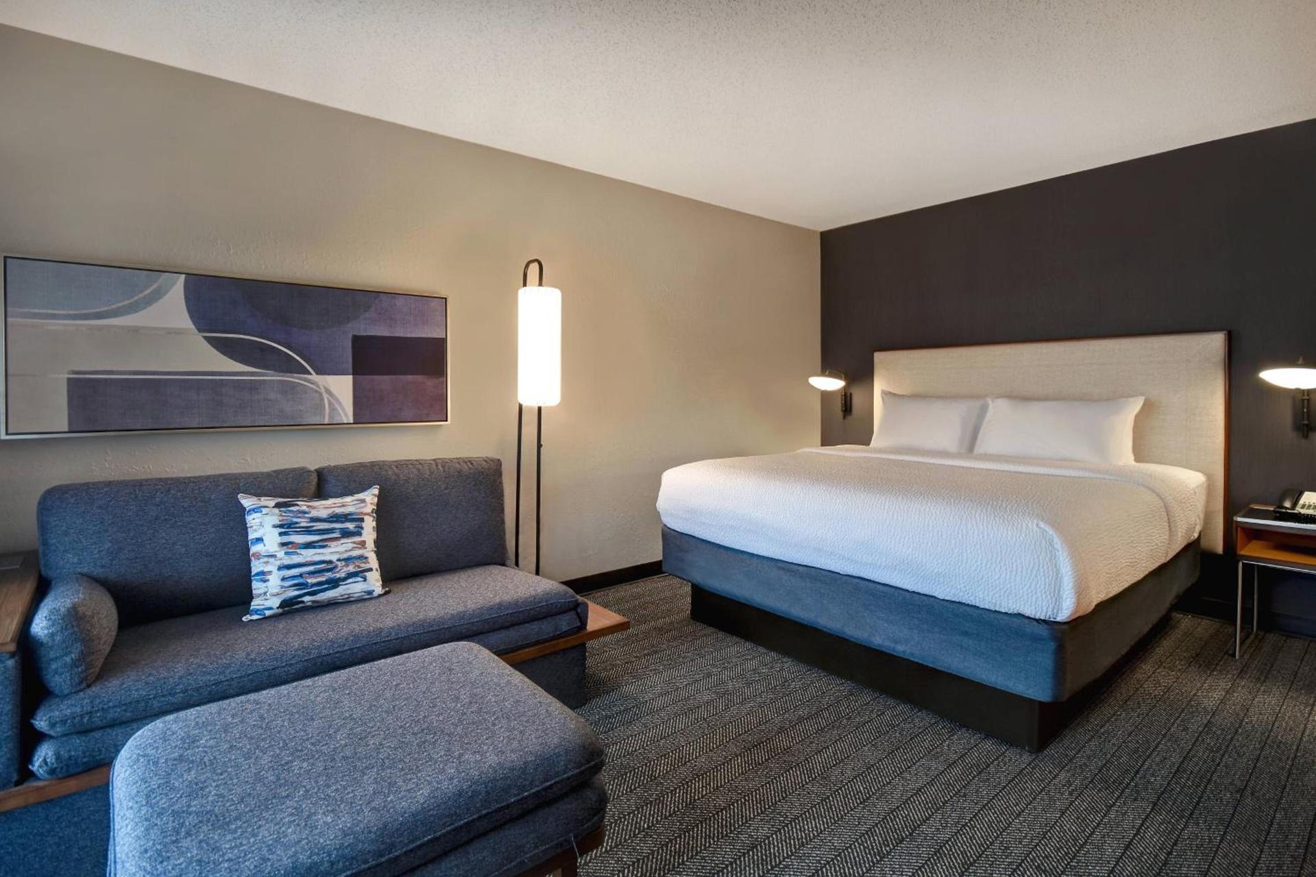 Courtyard by Marriott Cincinnati Airport photo 70