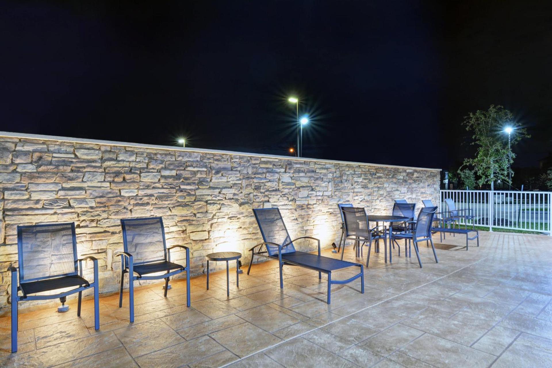 Fairfield Inn & Suites by Marriott Houston NASA/Webster photo 19
