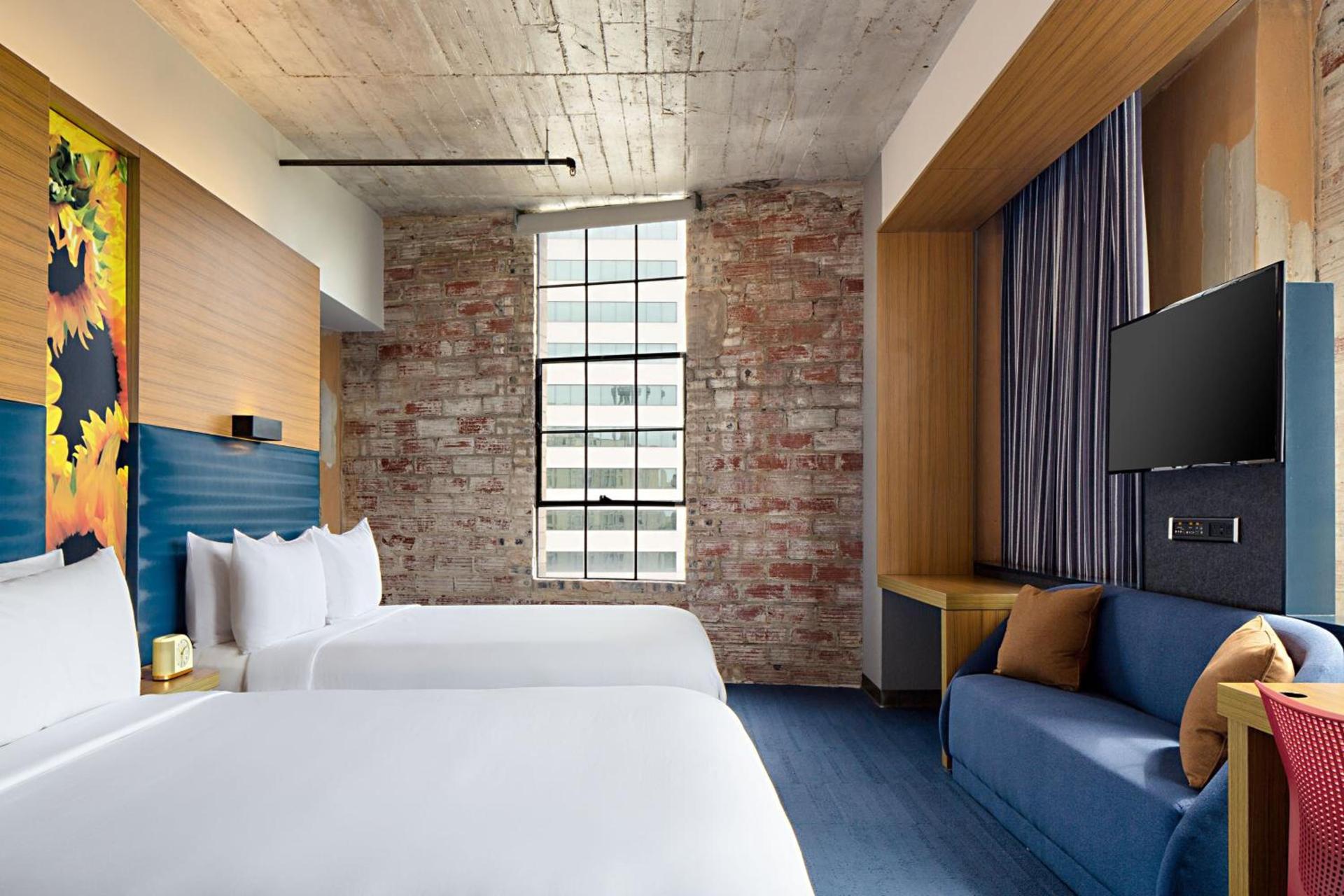 Aloft by Marriott Dallas Downtown photo 8