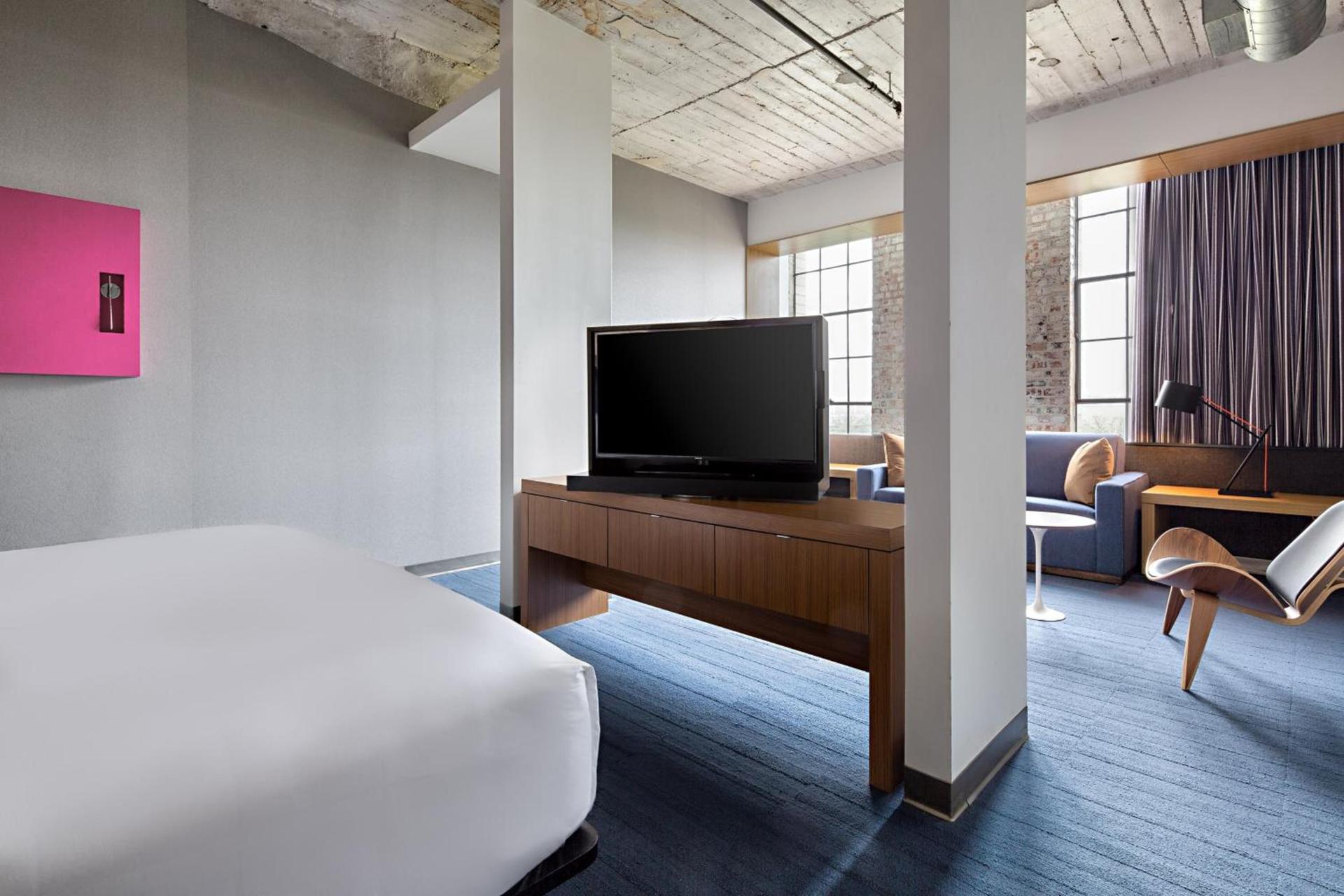 Aloft by Marriott Dallas Downtown photo 14