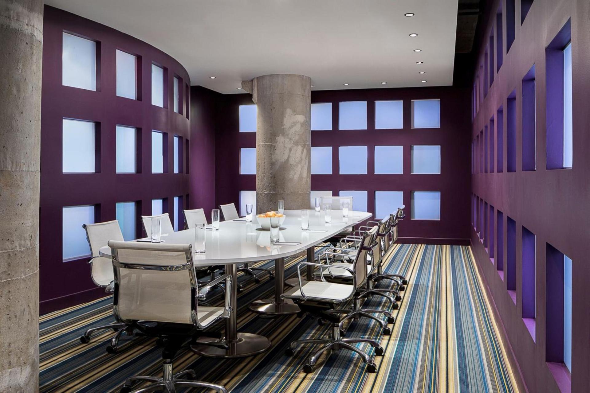 Aloft by Marriott Dallas Downtown photo 30