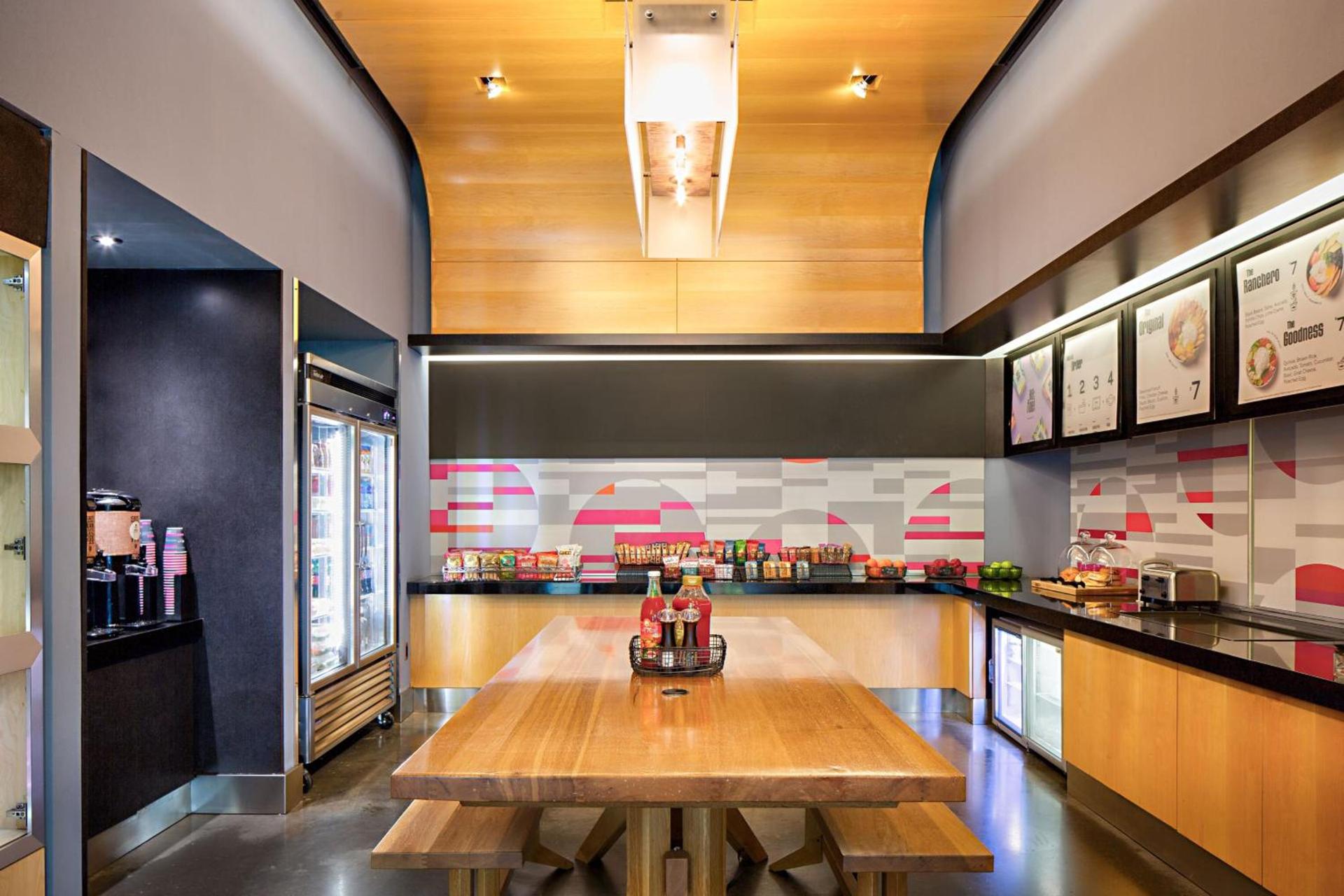 Aloft by Marriott Dallas Downtown photo 18