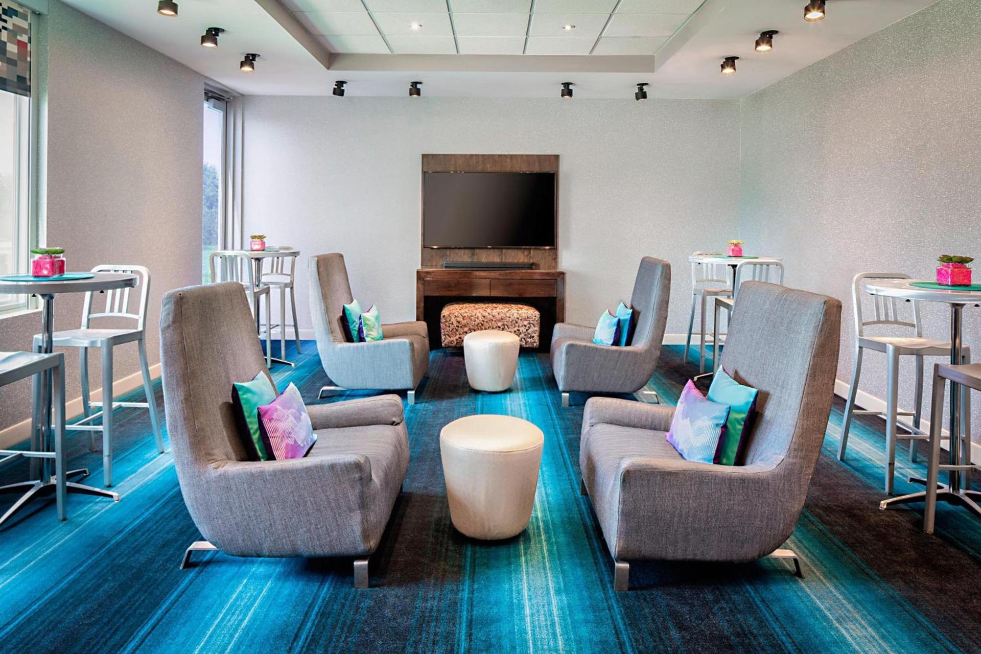 Aloft by Marriott Plano photo 13
