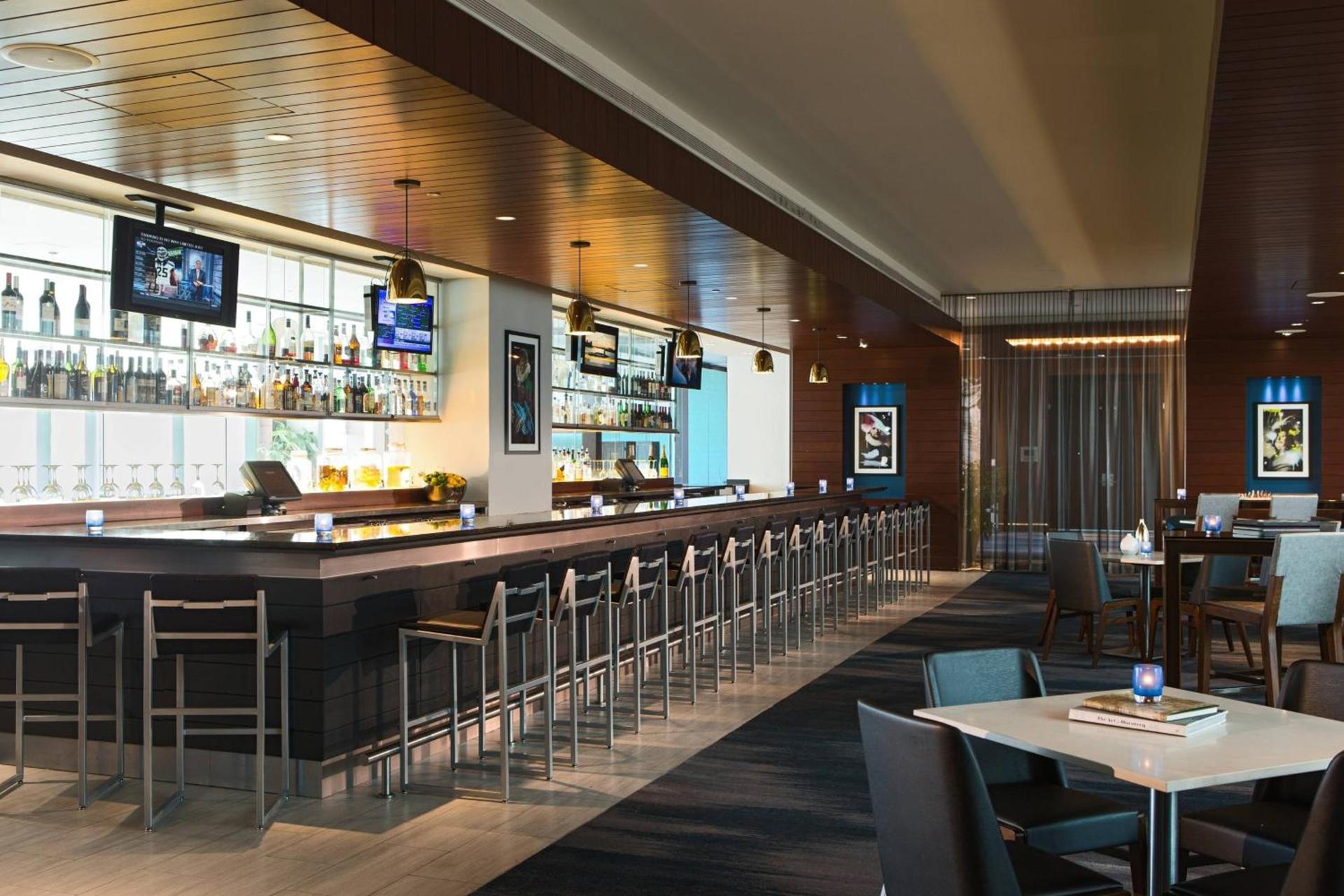 Renaissance Baltimore Harborplace Hotel photo 19