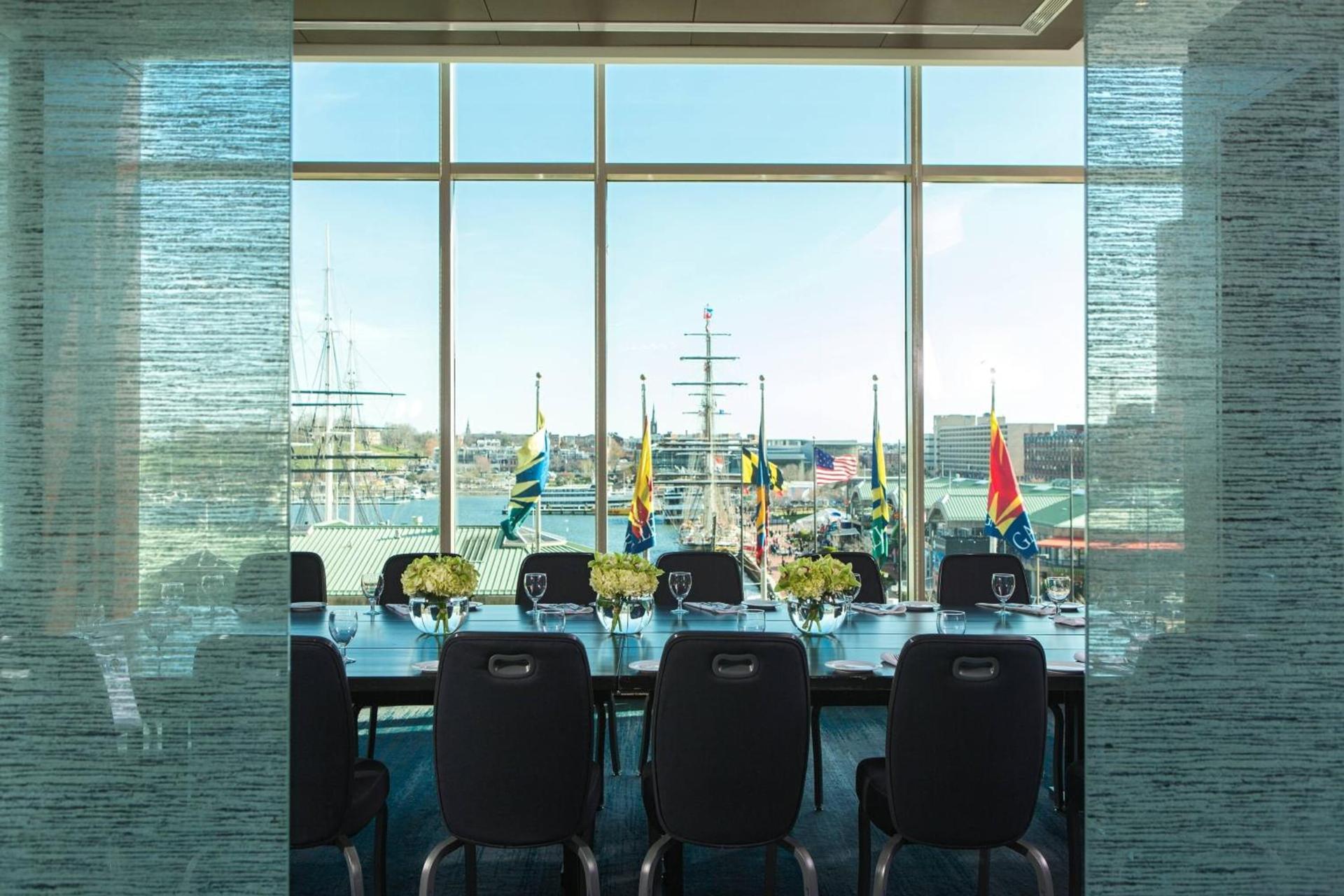 Renaissance Baltimore Harborplace Hotel photo 21
