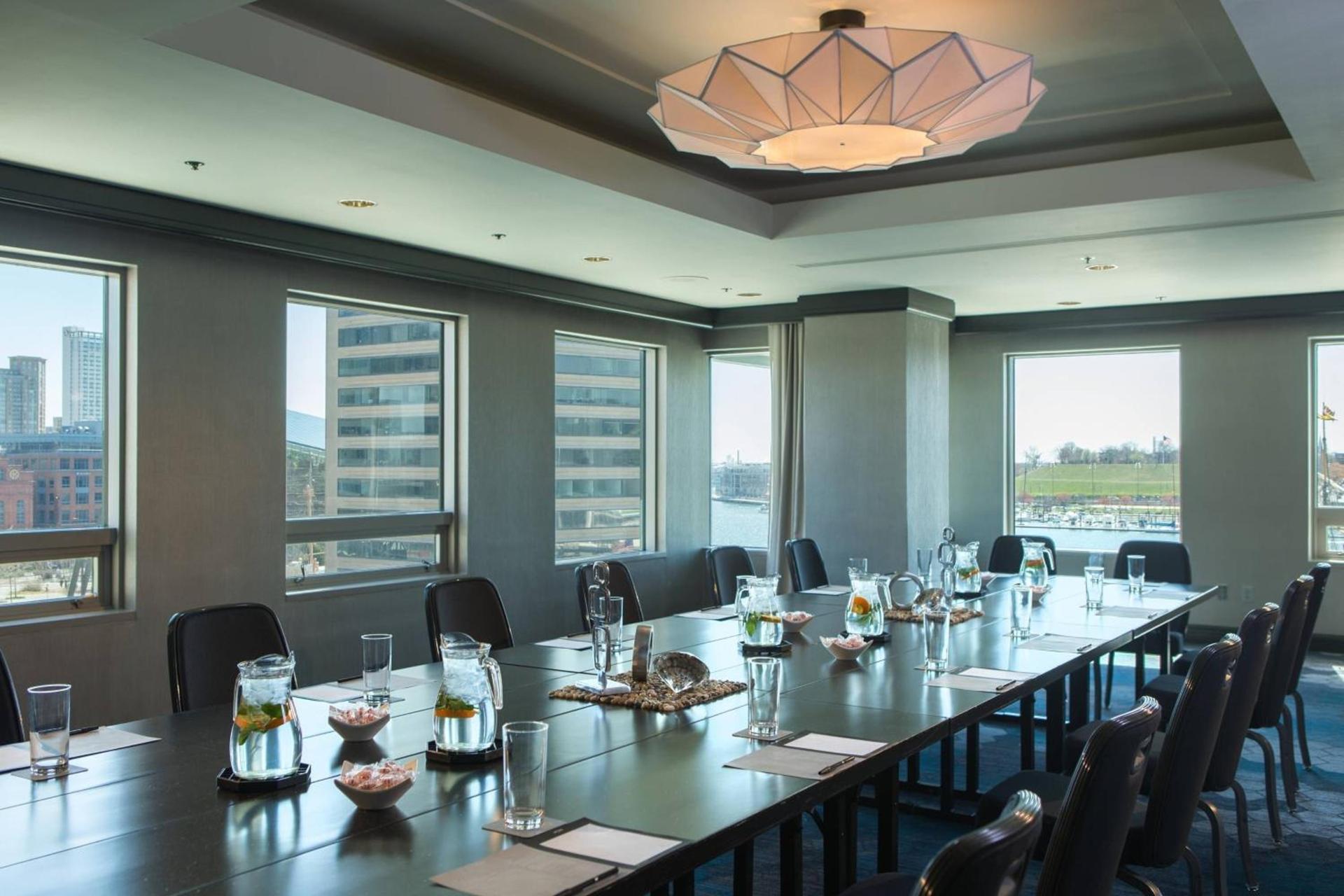 Renaissance Baltimore Harborplace Hotel photo 33