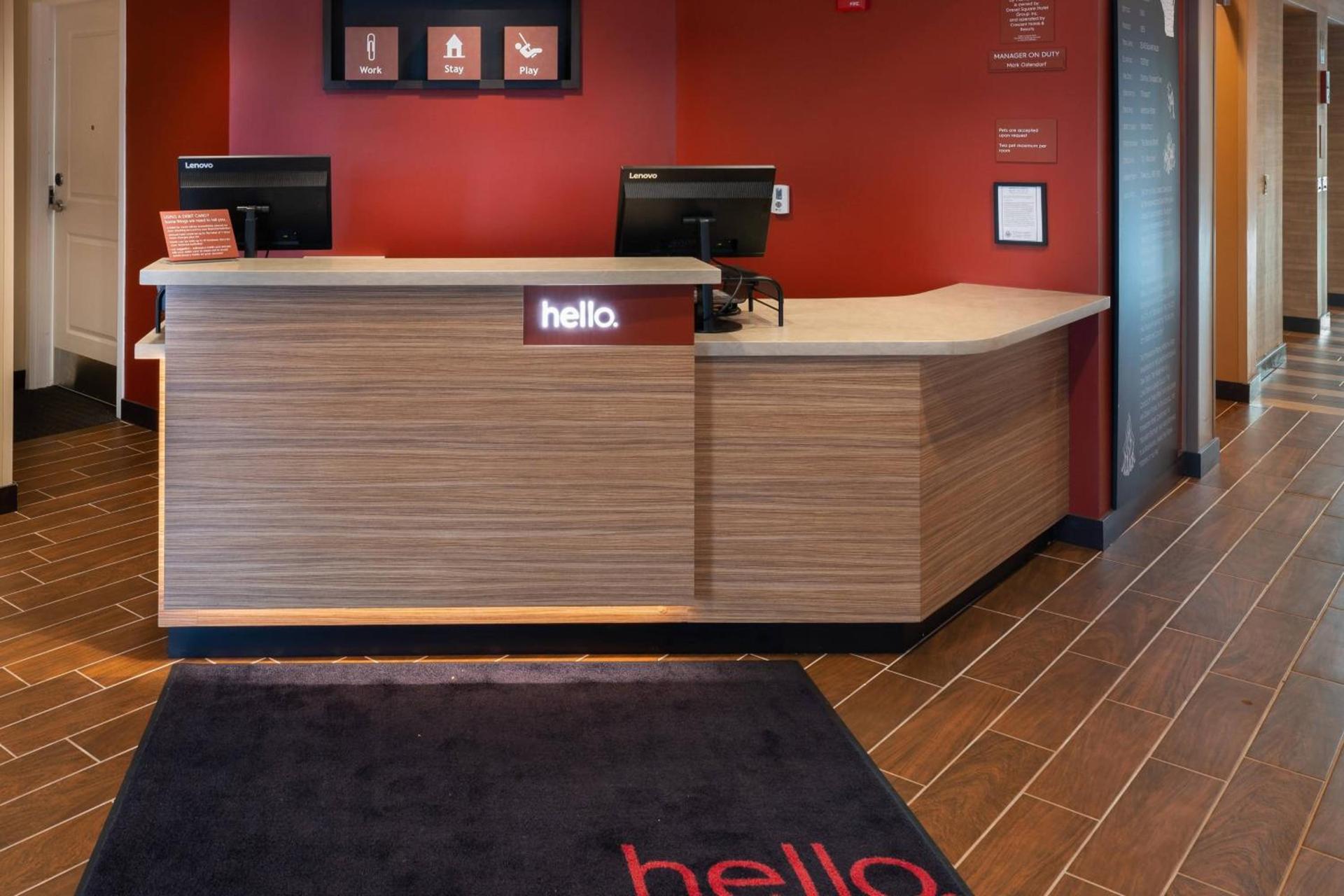 TownePlace Suites by Marriott Milwaukee Oak Creek photo 3