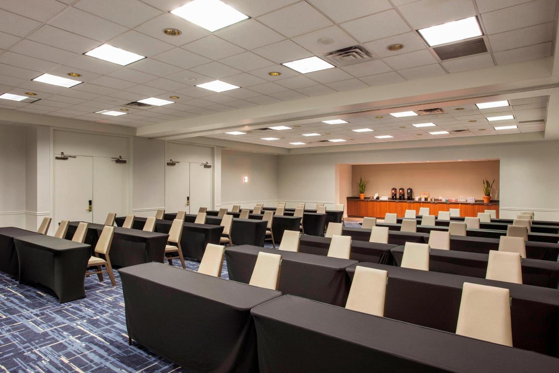 Sheraton Suites Philadelphia Airport photo 26