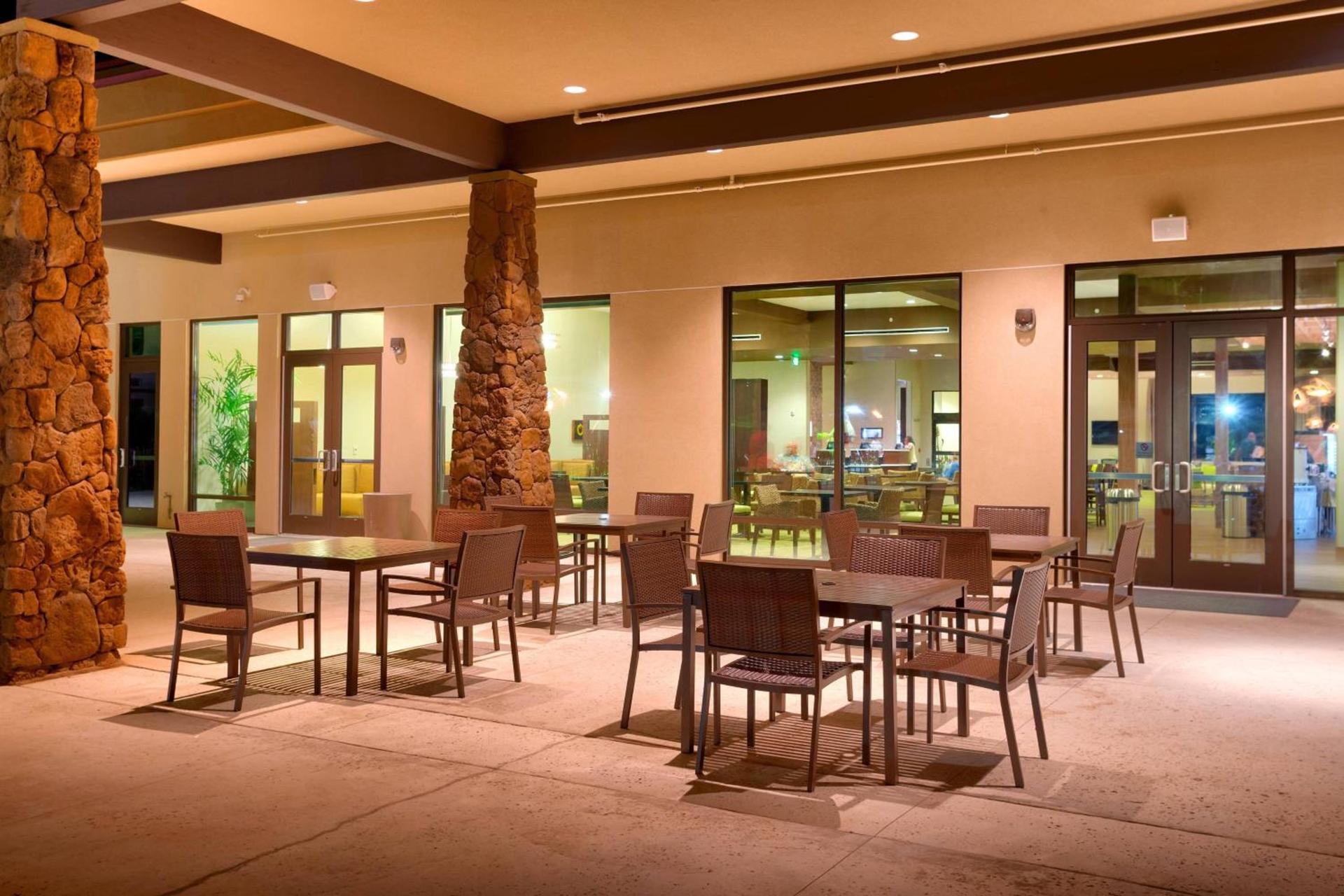 Courtyard by Marriott Oahu North Shore - No Resort Fee photo 48