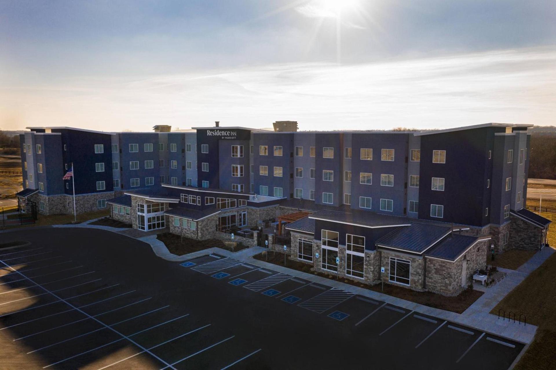 Residence Inn by Marriott Louisville Old Henry photo 2