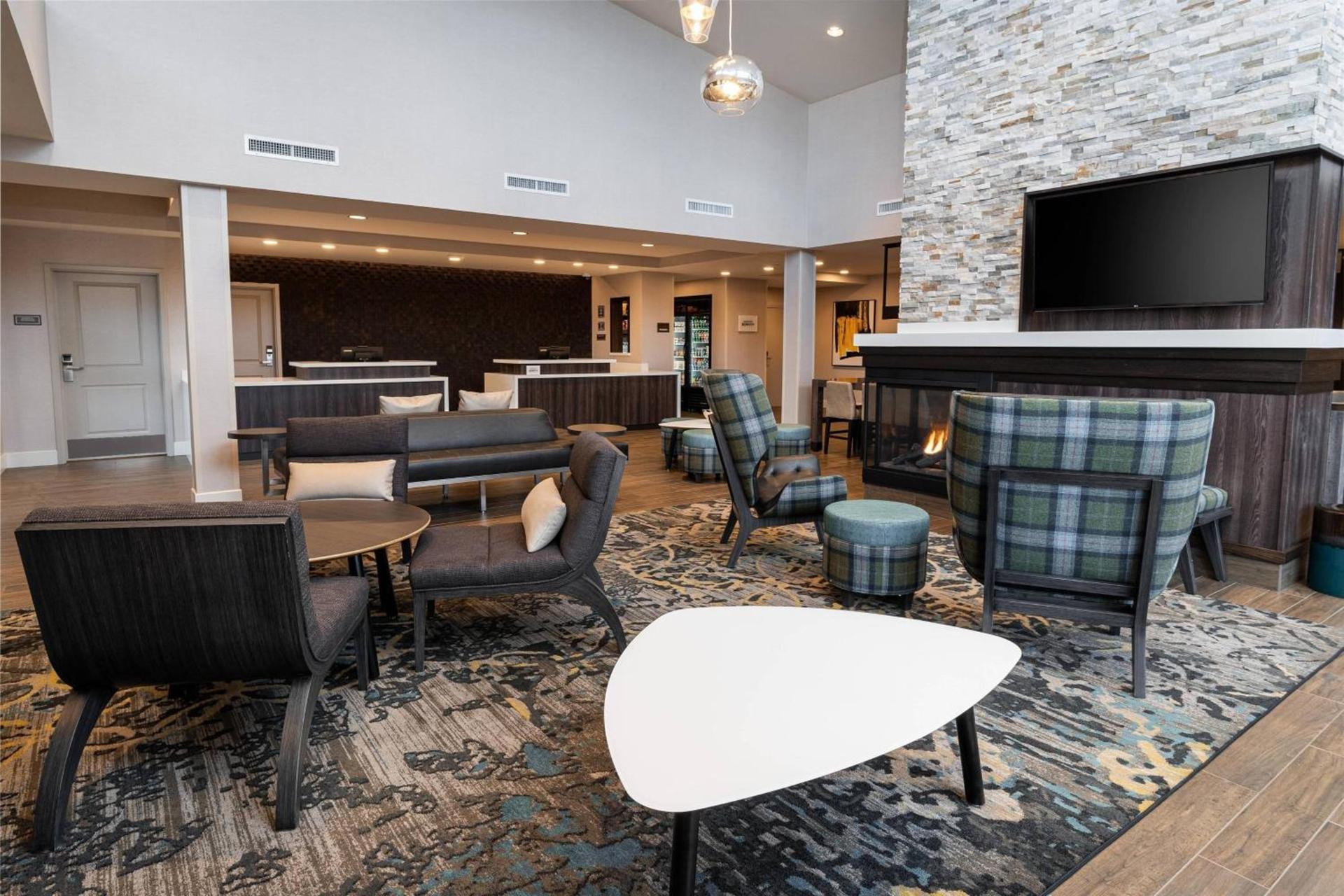 Residence Inn by Marriott Louisville Old Henry photo 6