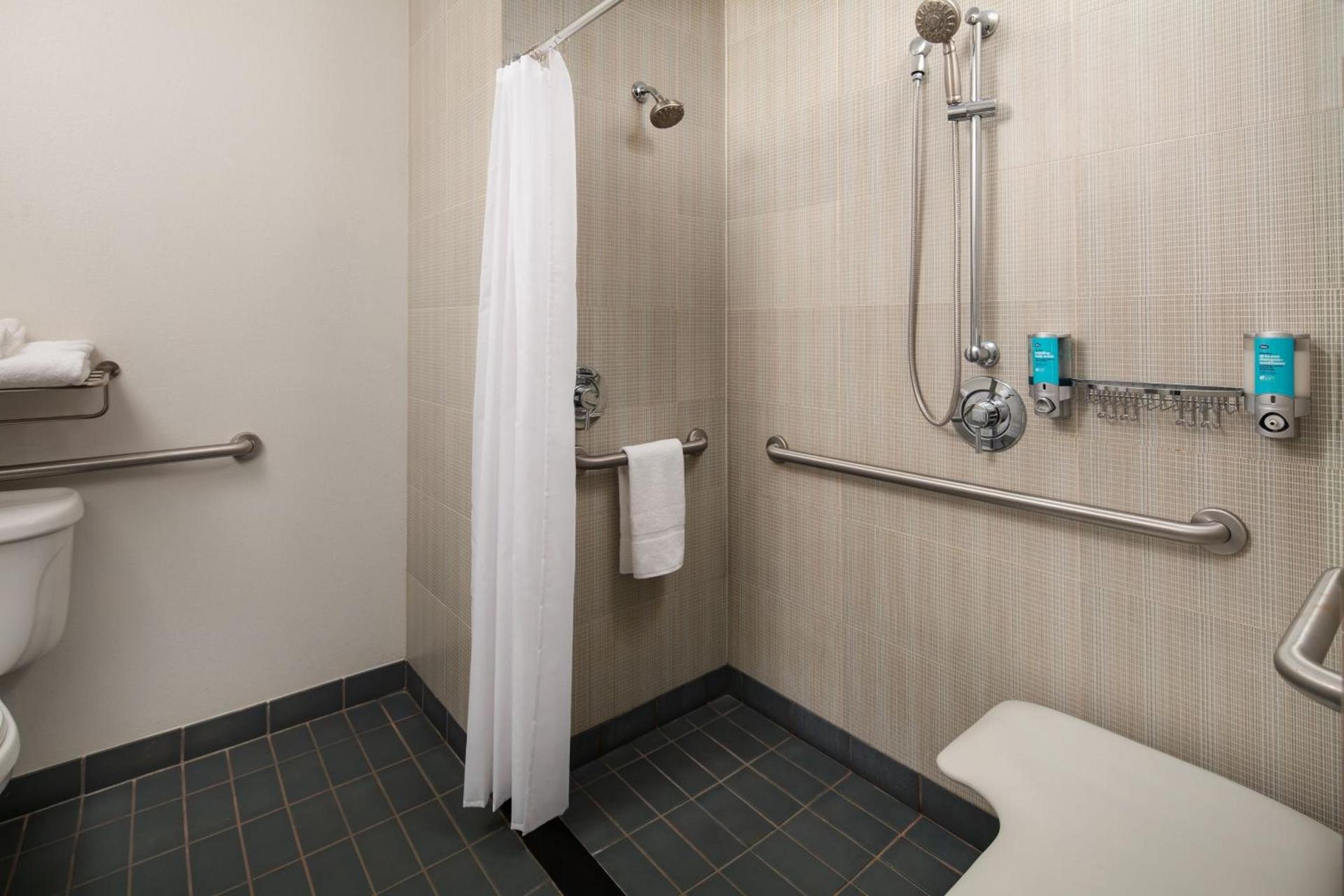 Aloft by Marriott BWI Baltimore Washington International Airport photo 11