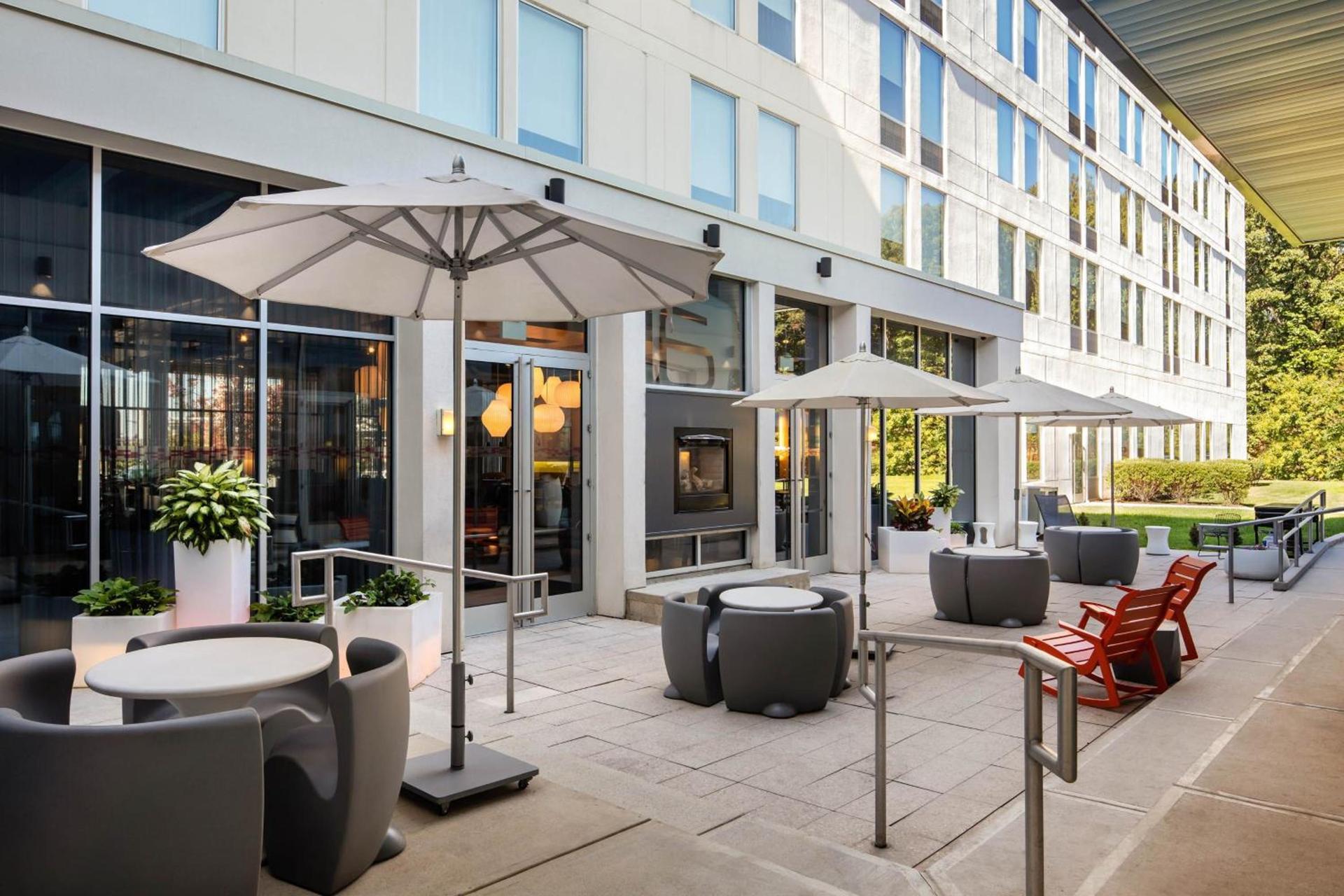 Aloft by Marriott BWI Baltimore Washington International Airport photo 12