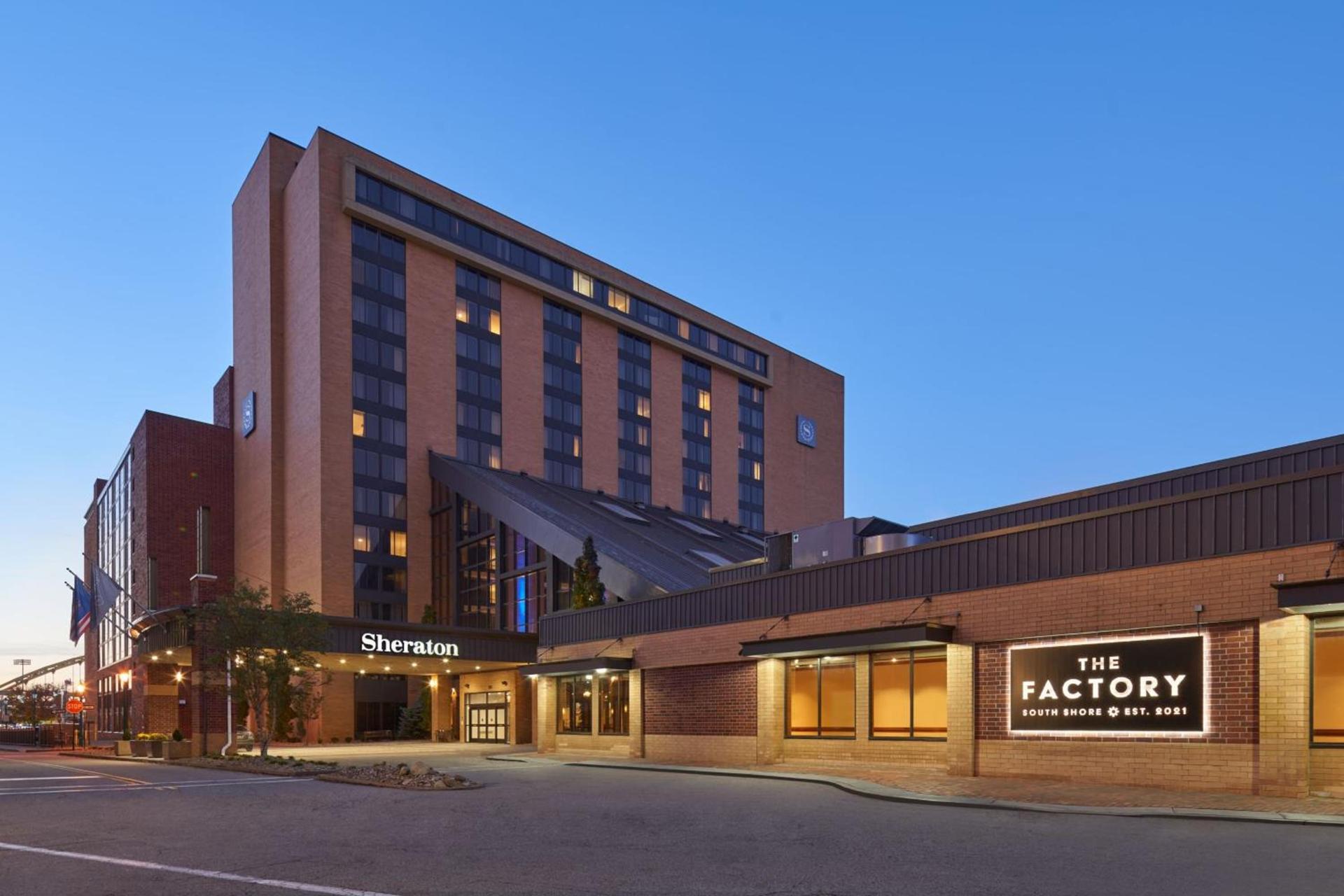 Sheraton Pittsburgh Hotel at Station Square photo 1
