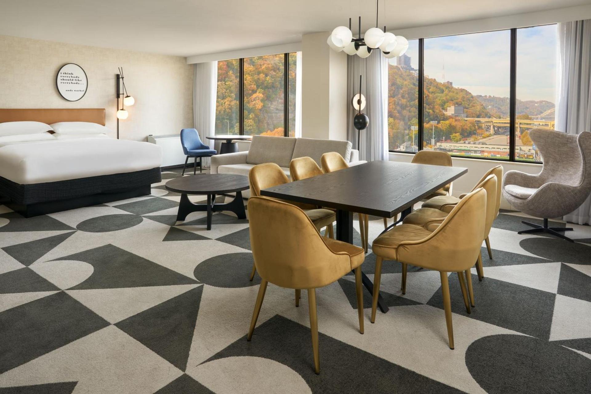 Sheraton Pittsburgh Hotel at Station Square photo 29