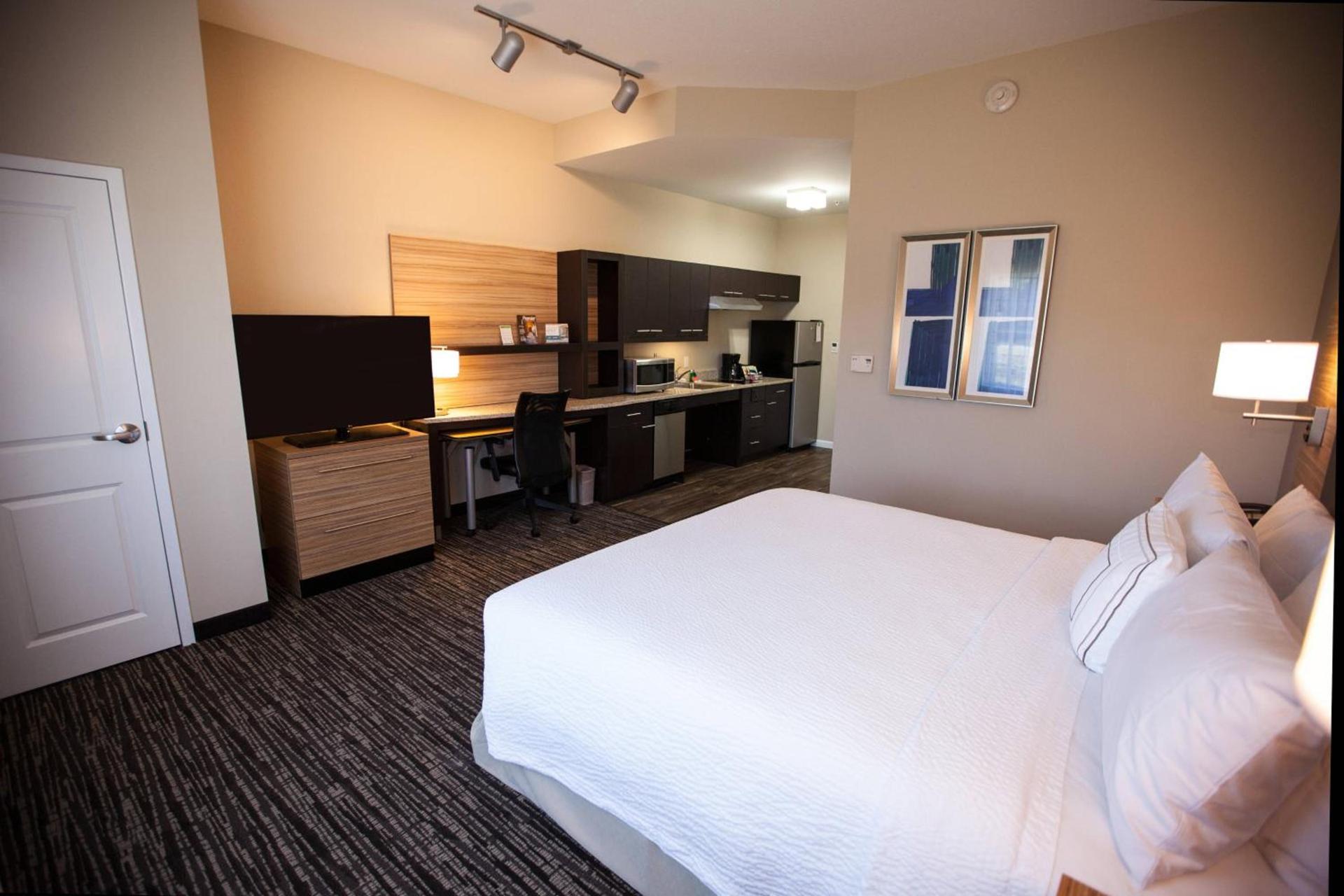 TownePlace Suites by Marriott Boynton Beach photo 10