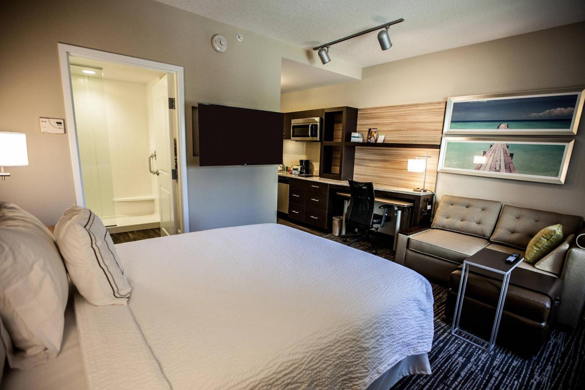 TownePlace Suites by Marriott Boynton Beach photo 11