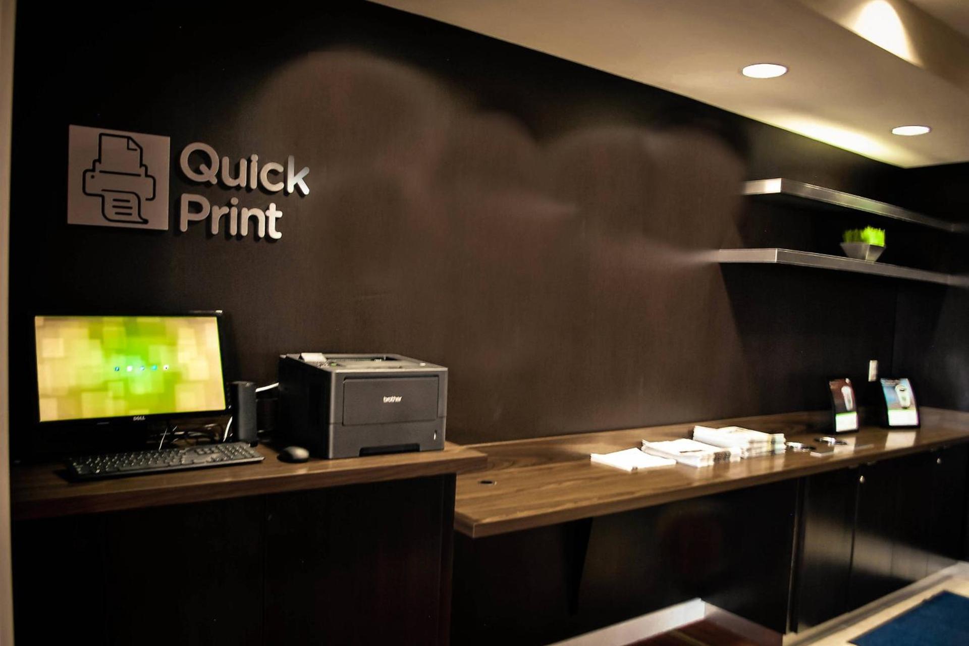 Courtyard by Marriott Salina photo 10