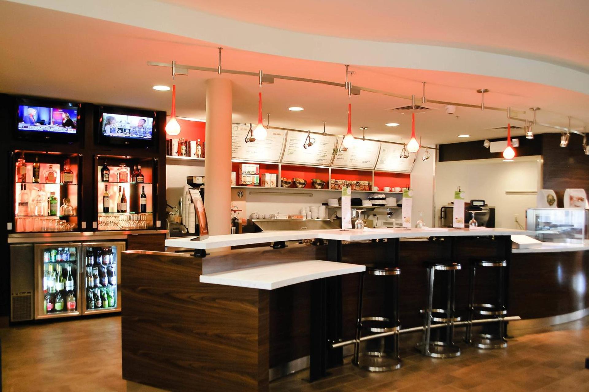 Courtyard by Marriott Salina photo 5