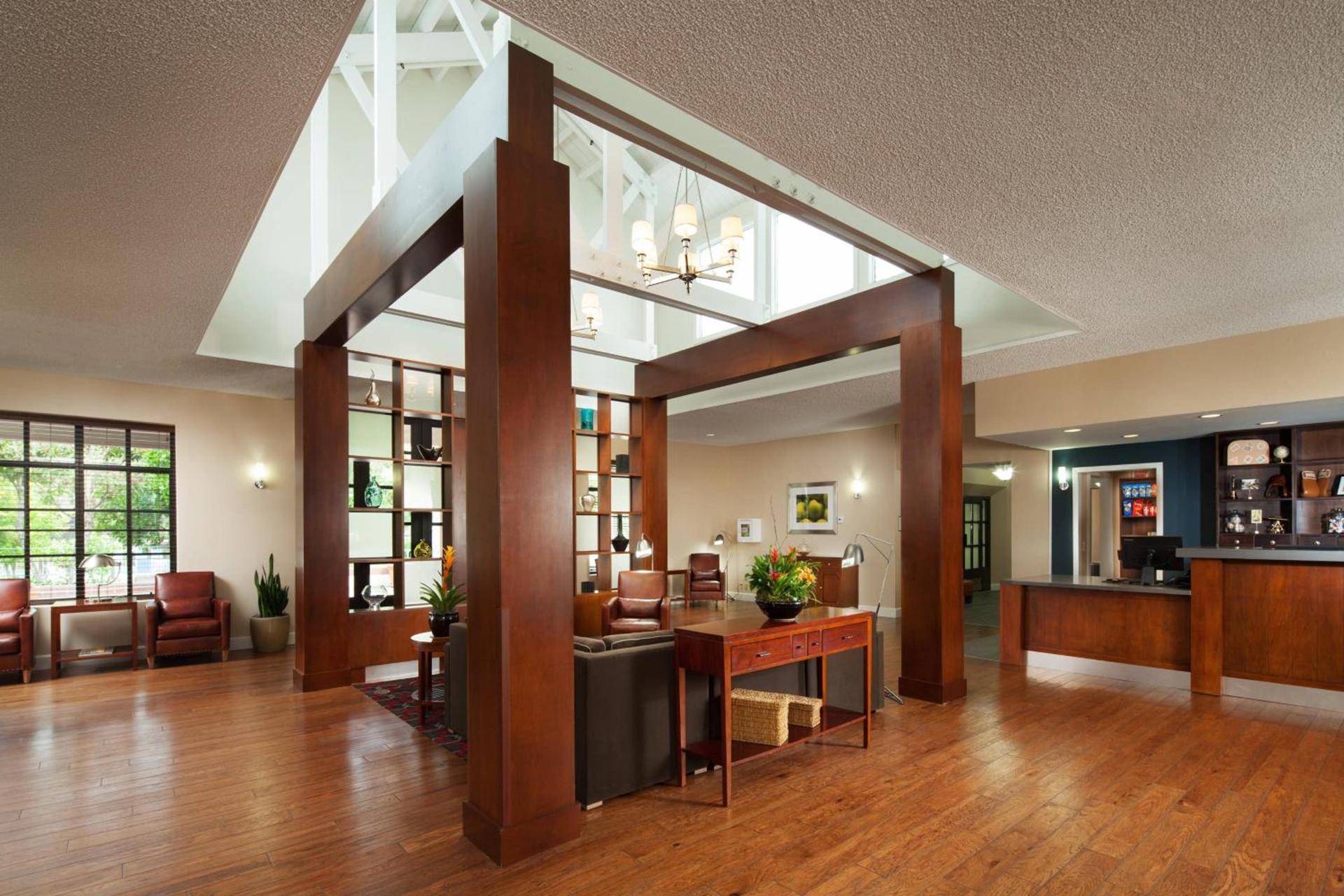 Four Points by Sheraton Pleasanton photo 4