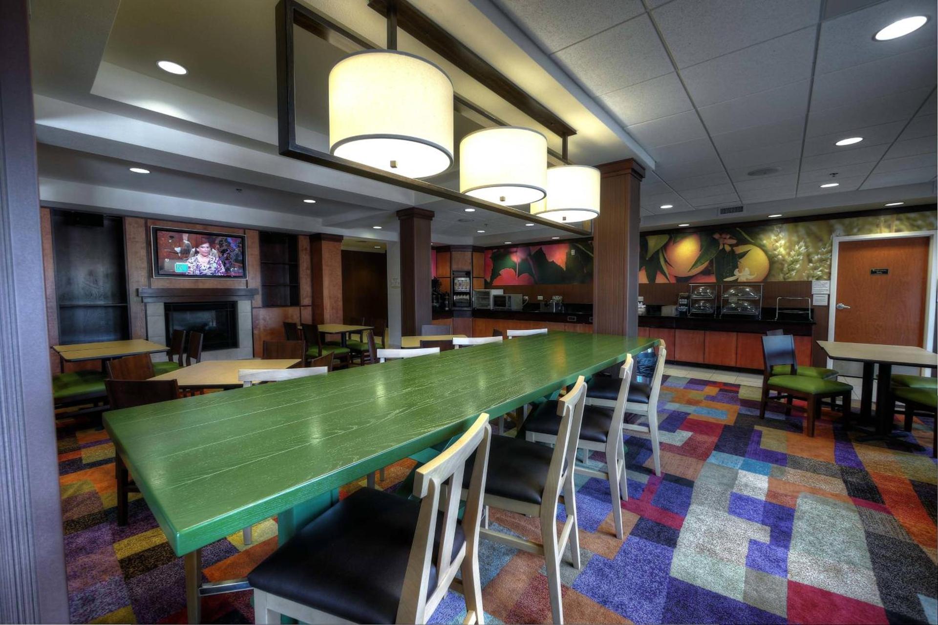 Fairfield Inn and Suites Sacramento Airport Natomas photo 6