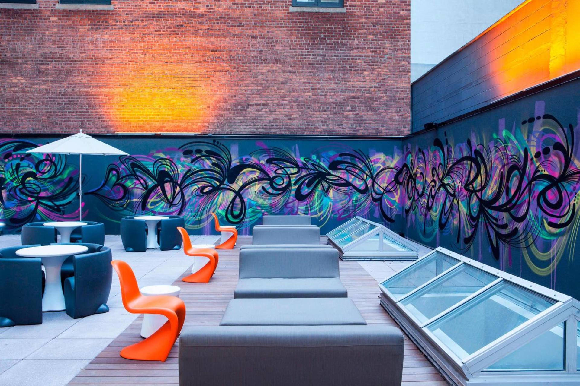 Aloft by Marriott Long Island City-Manhattan View photo 7