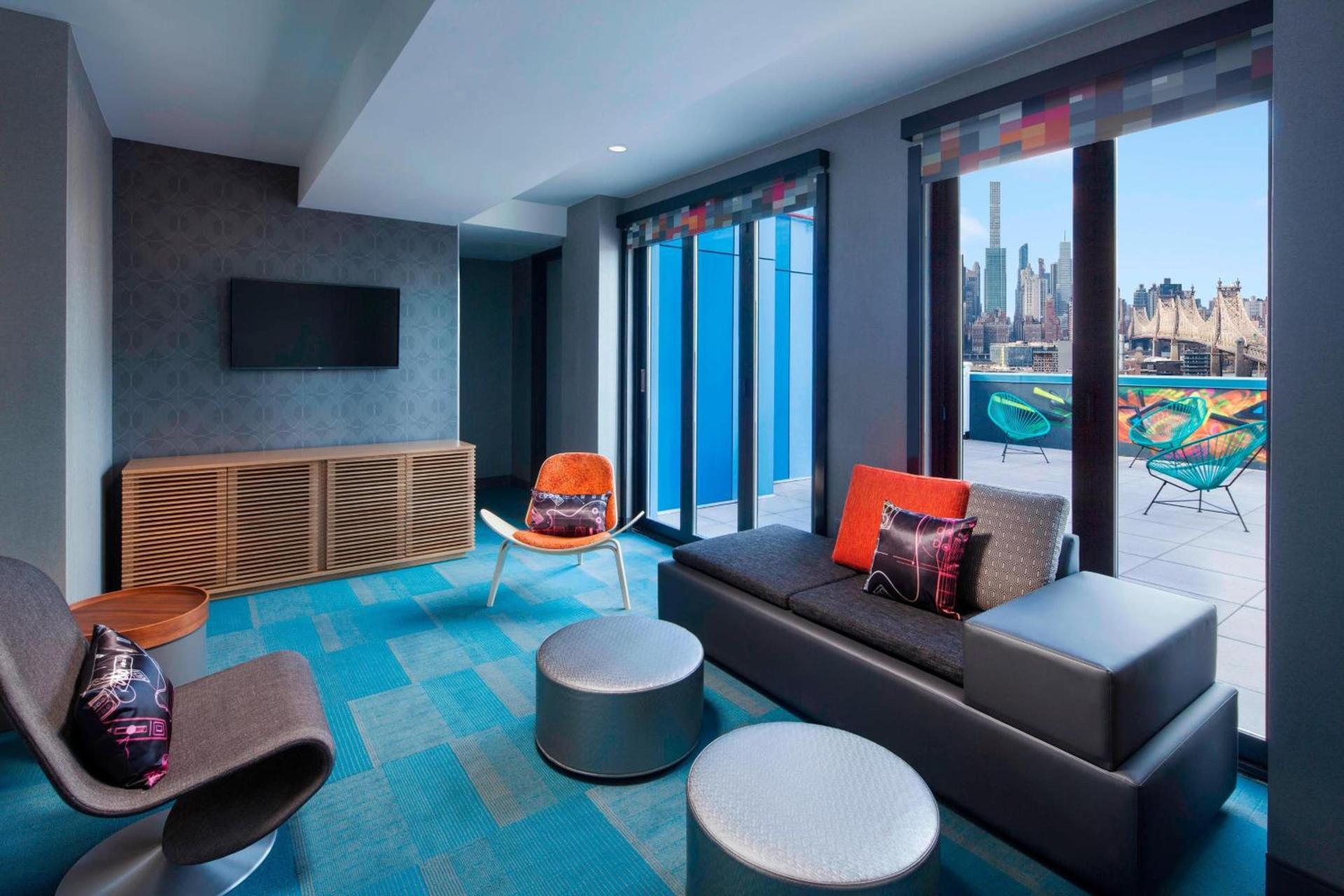 Aloft by Marriott Long Island City-Manhattan View photo 16