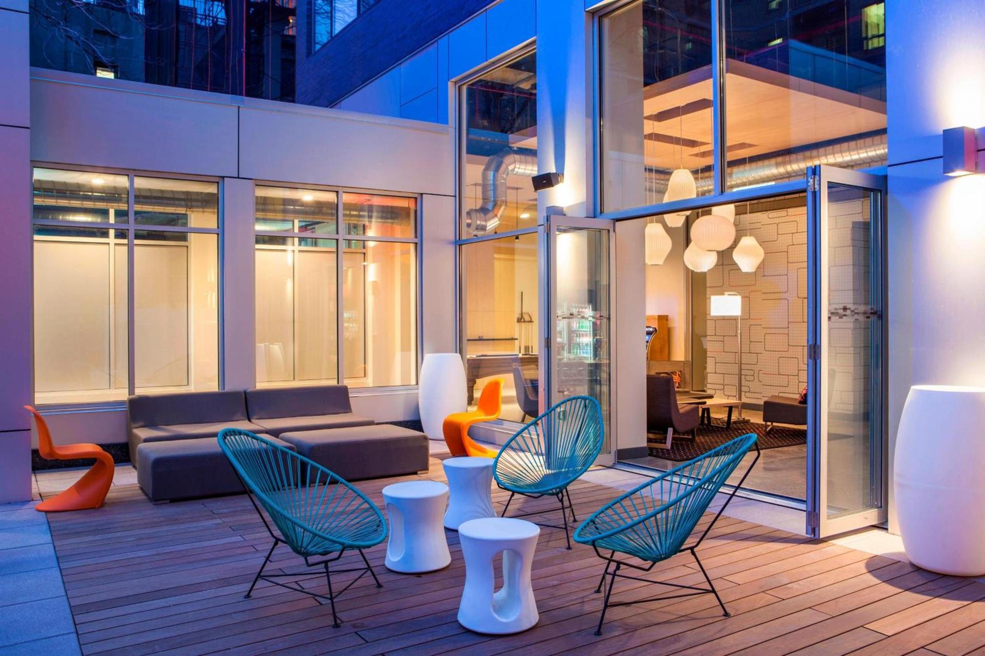 Aloft by Marriott Long Island City-Manhattan View photo 18