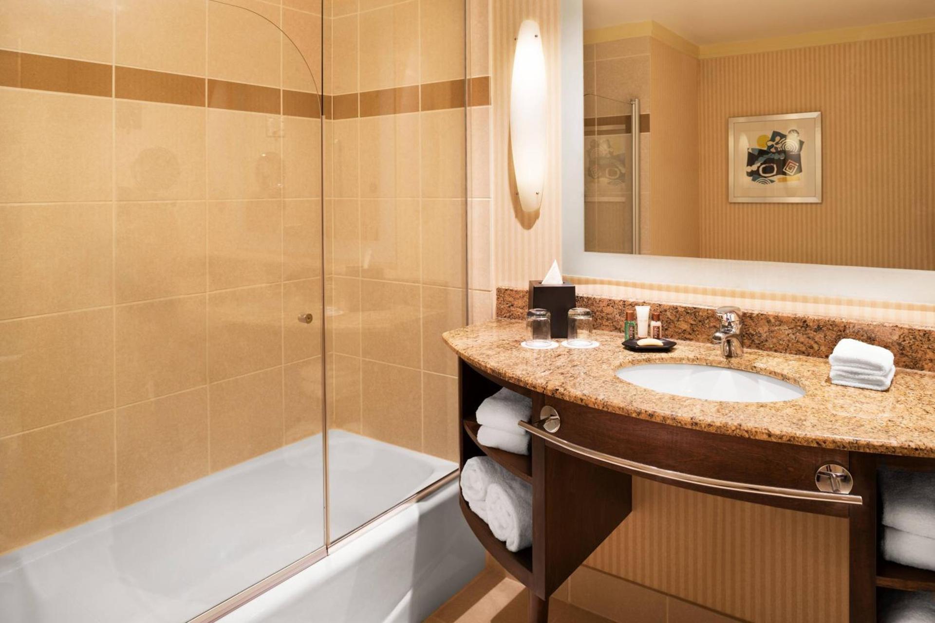 Sheraton Bloomington photo 13