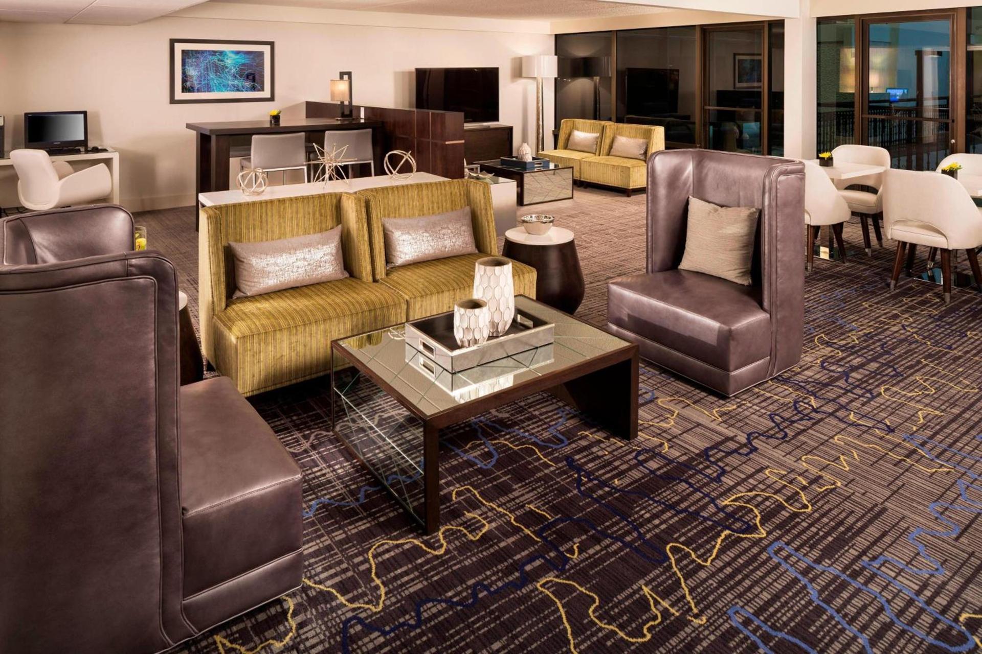 Sheraton Bloomington photo 21
