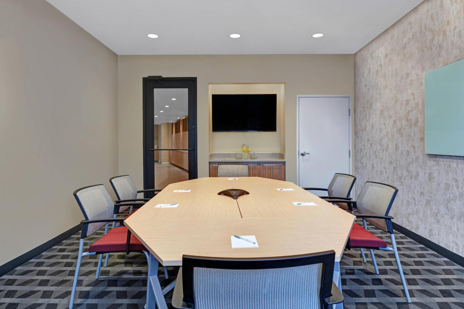 TownePlace Suites by Marriott Indianapolis Downtown photo 52