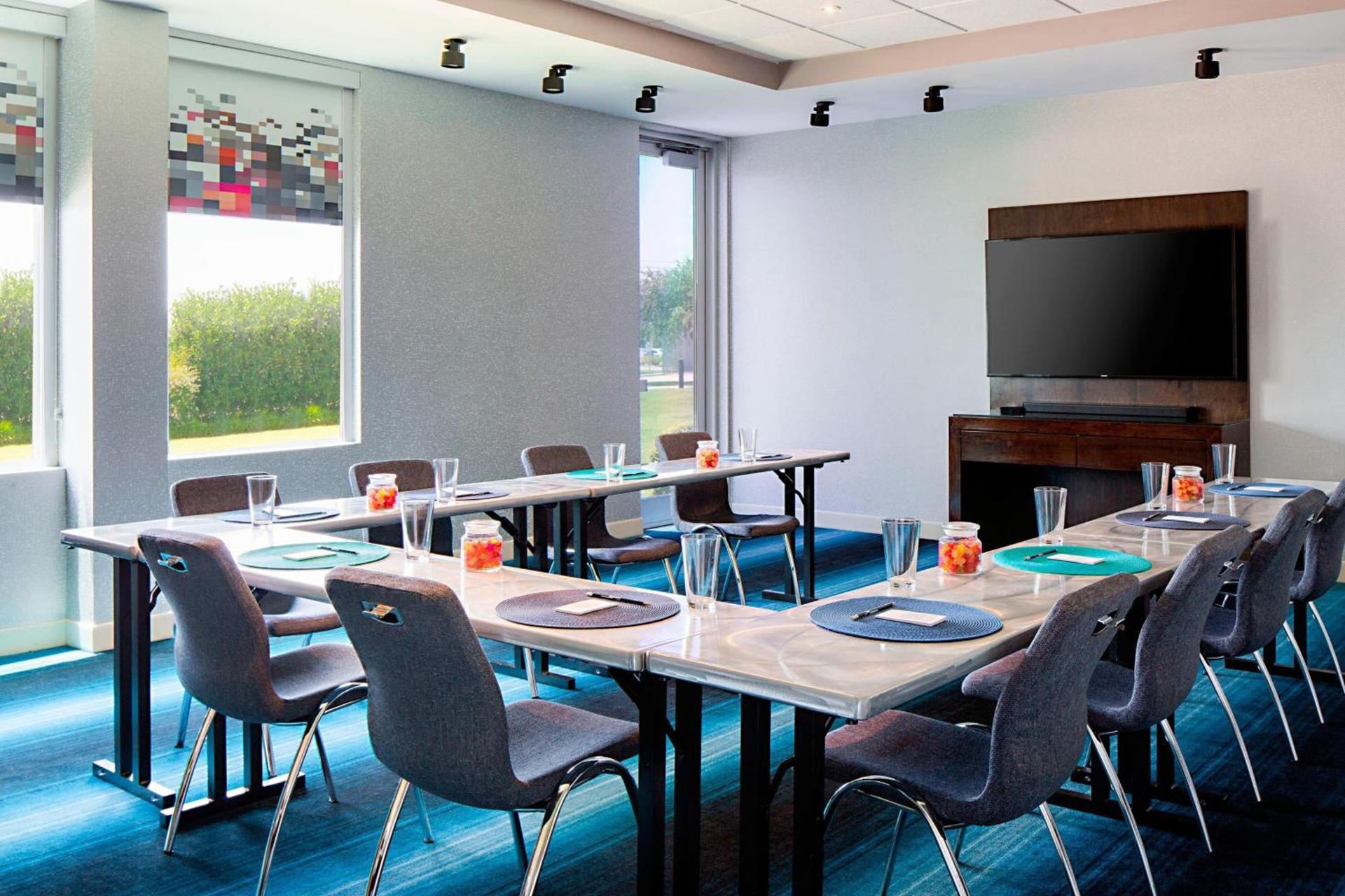 Aloft by Marriott Frisco photo 16