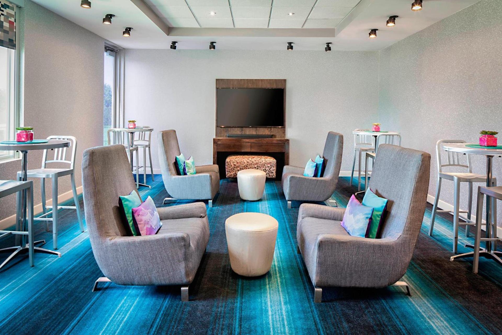 Aloft by Marriott Frisco photo 17