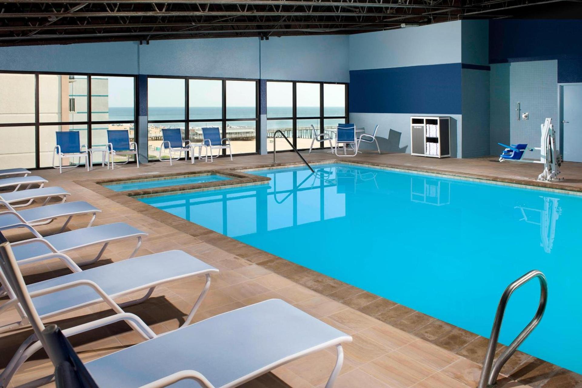 Four Points by Sheraton Virginia Beach Oceanfront photo 6
